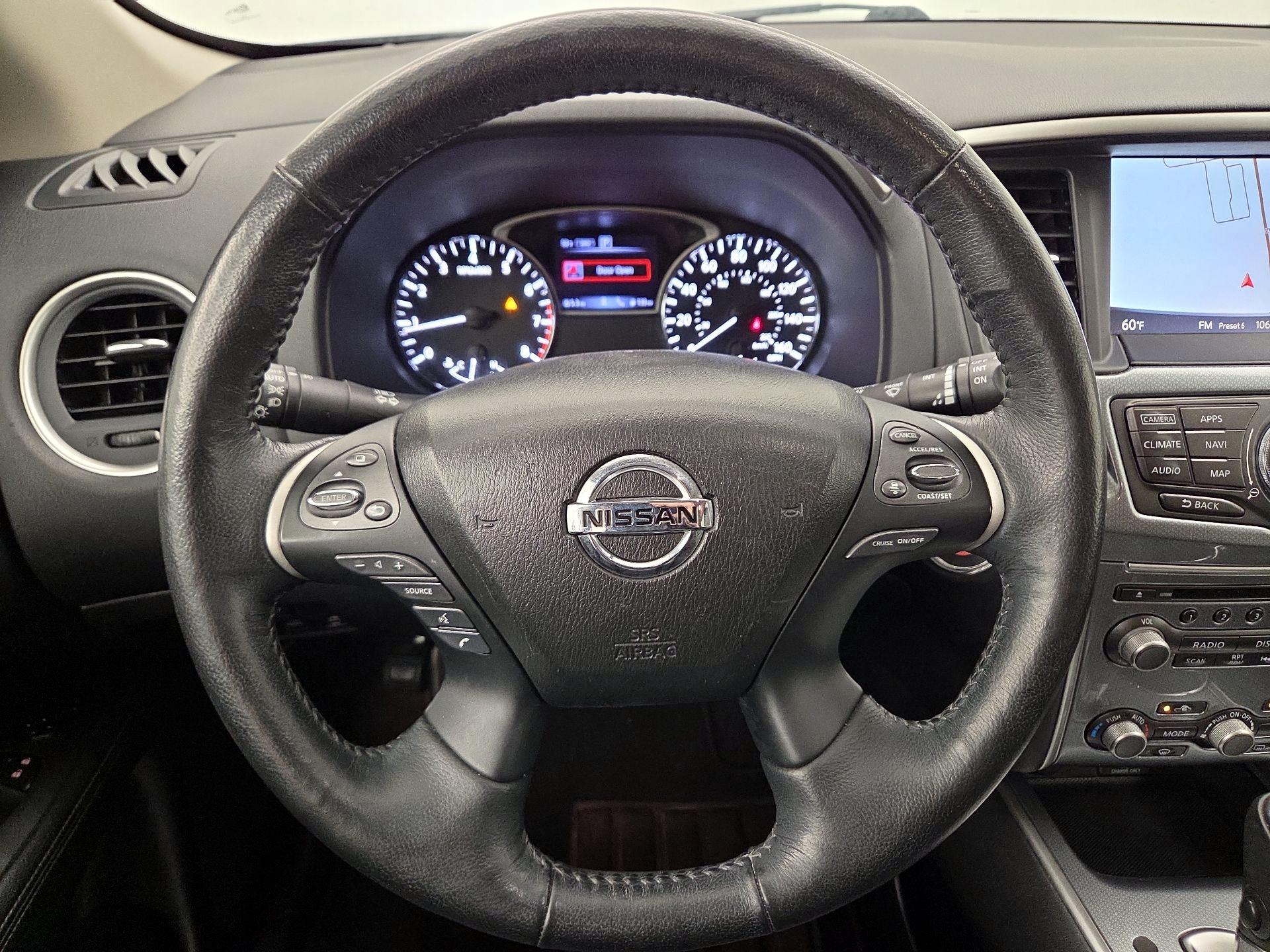 Thumbnail: 2019 Nissan Pathfinder - 10