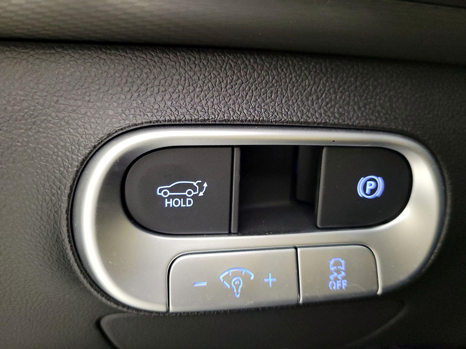 Thumbnail: 2025 Genesis GV60 - 11