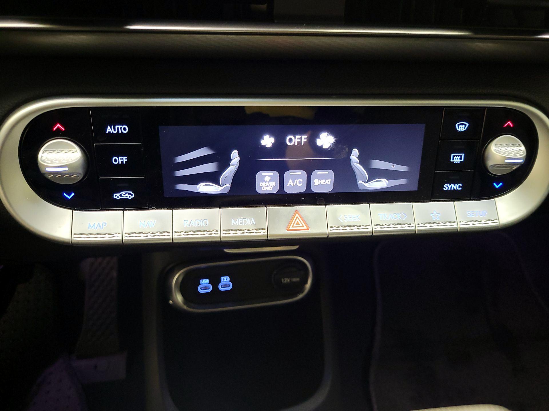 Thumbnail: 2025 Genesis GV60 - 15