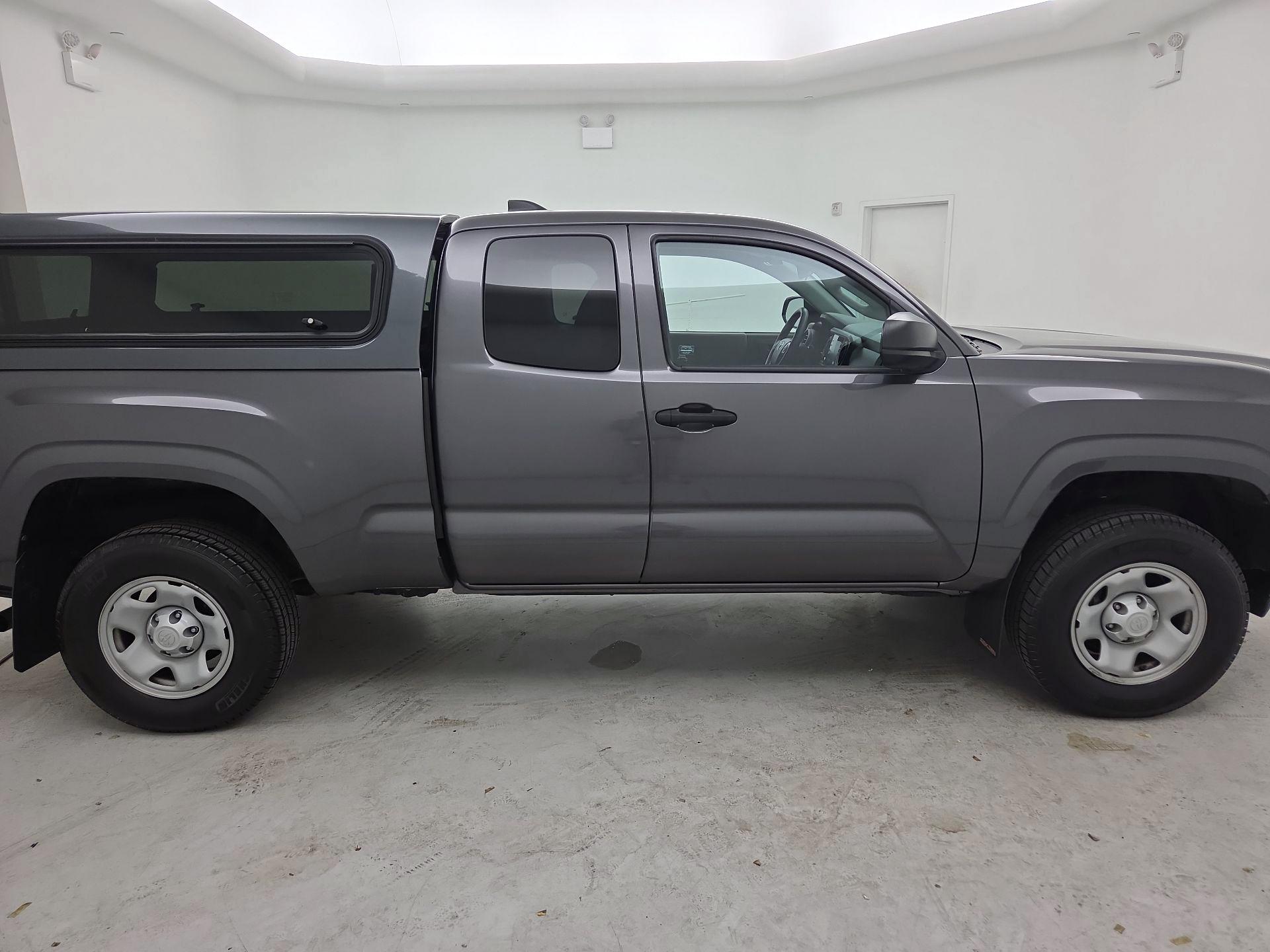 Thumbnail: 2021 Toyota Tacoma - 4