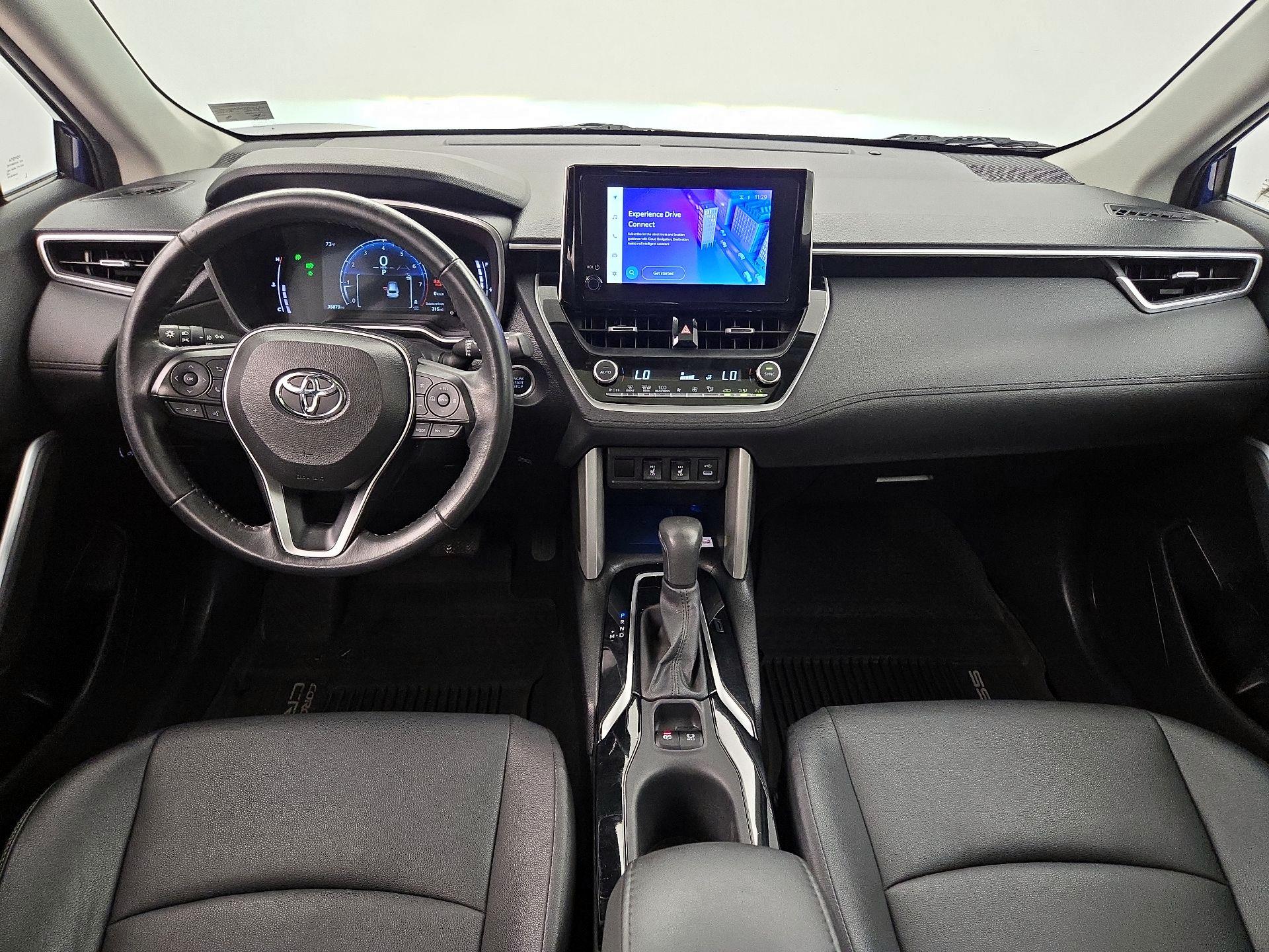 Thumbnail: 2023 Toyota Corolla Cross - 9