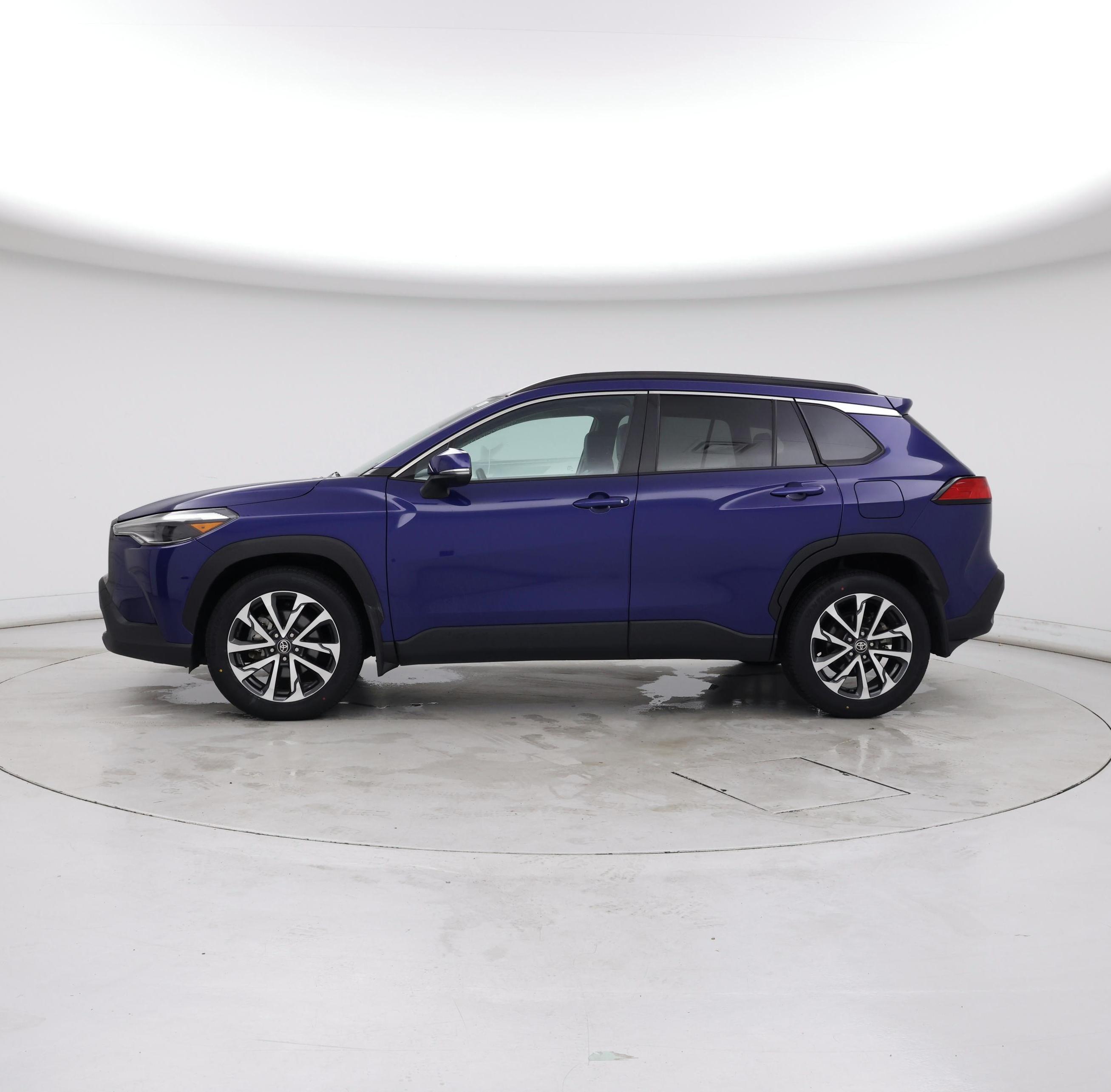 Thumbnail: 2023 Toyota Corolla Cross - 3