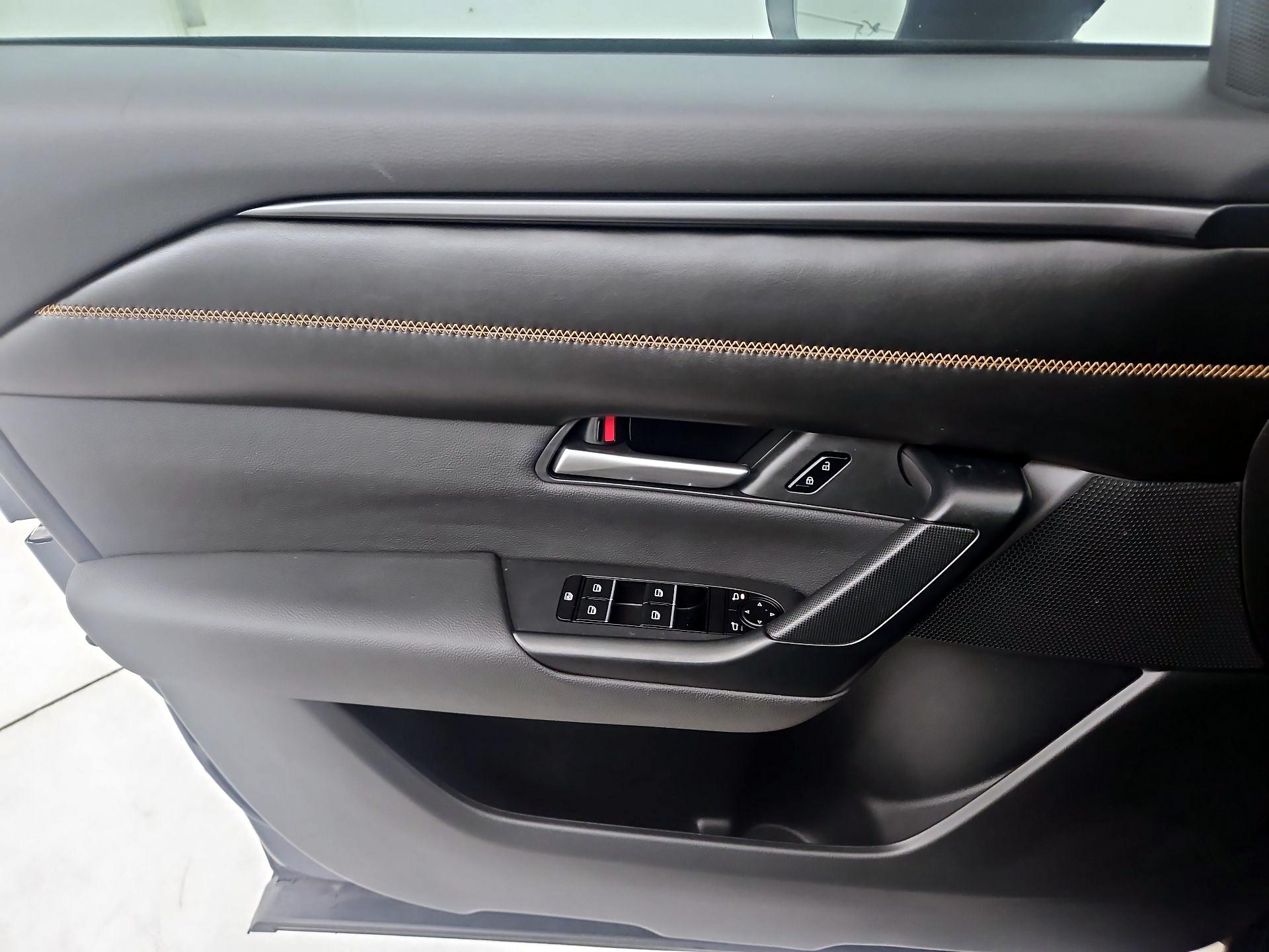 Thumbnail: 2025 Mazda CX-50 - 12