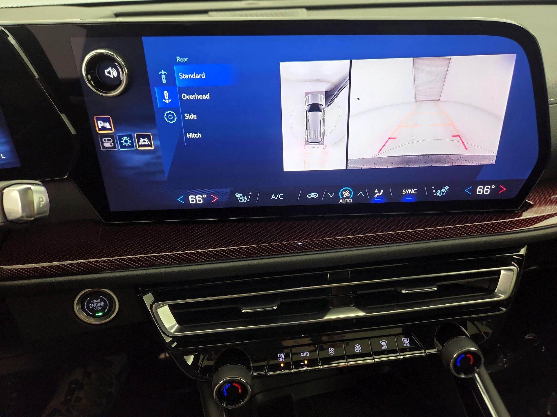 Thumbnail: 2024 Chevrolet Traverse - 15