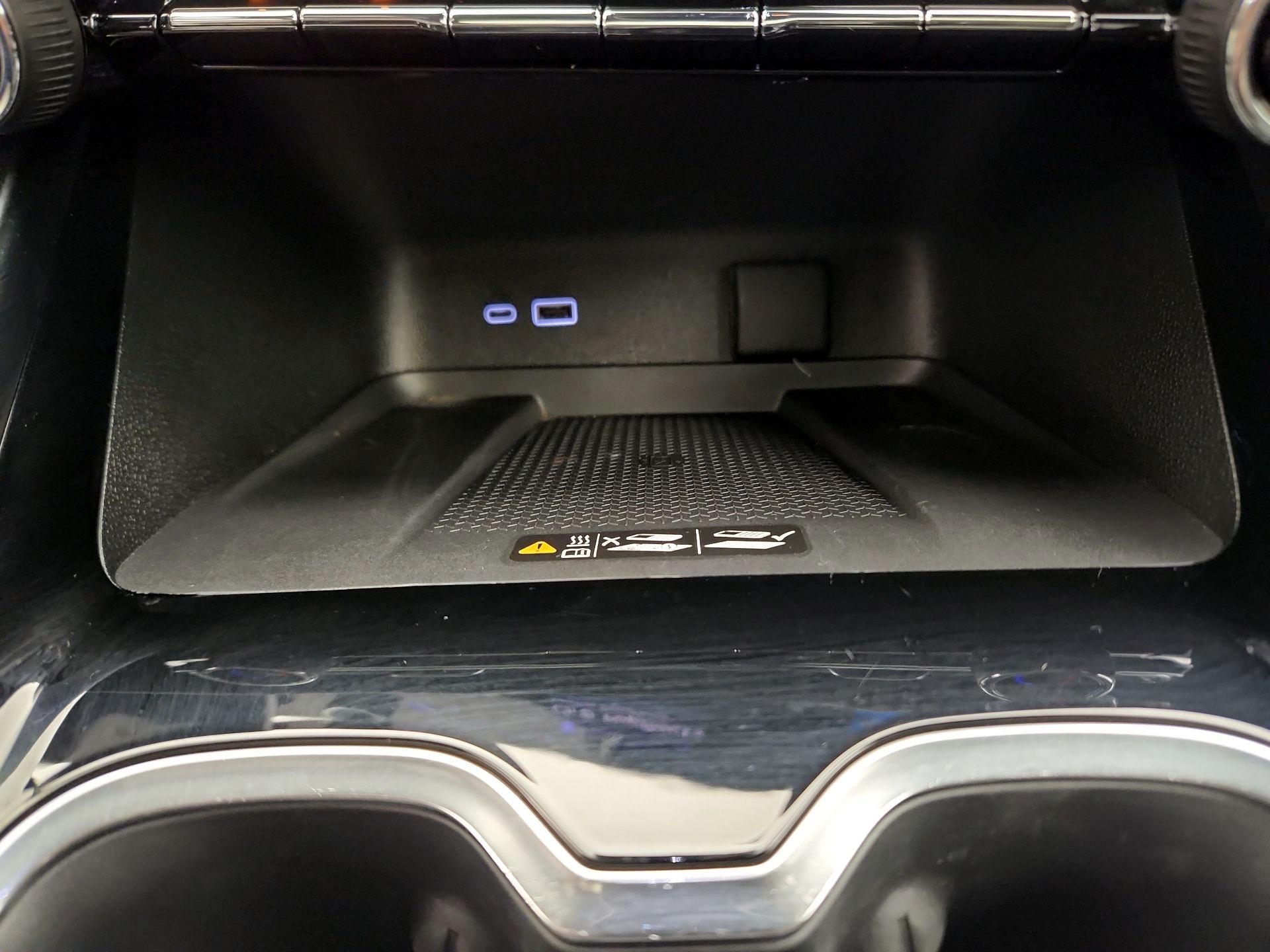 Thumbnail: 2024 Chevrolet Traverse - 19