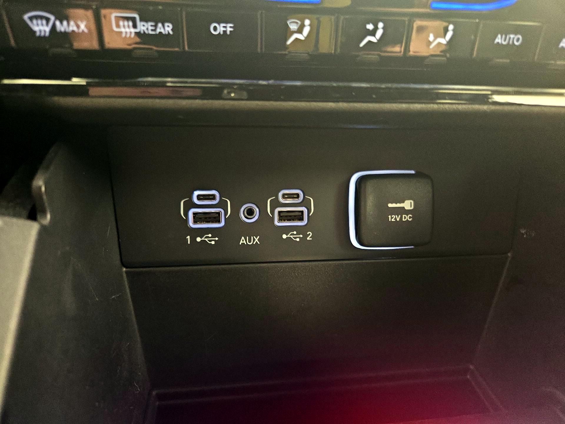 Thumbnail: 2023 Jeep Grand Cherokee L - 18