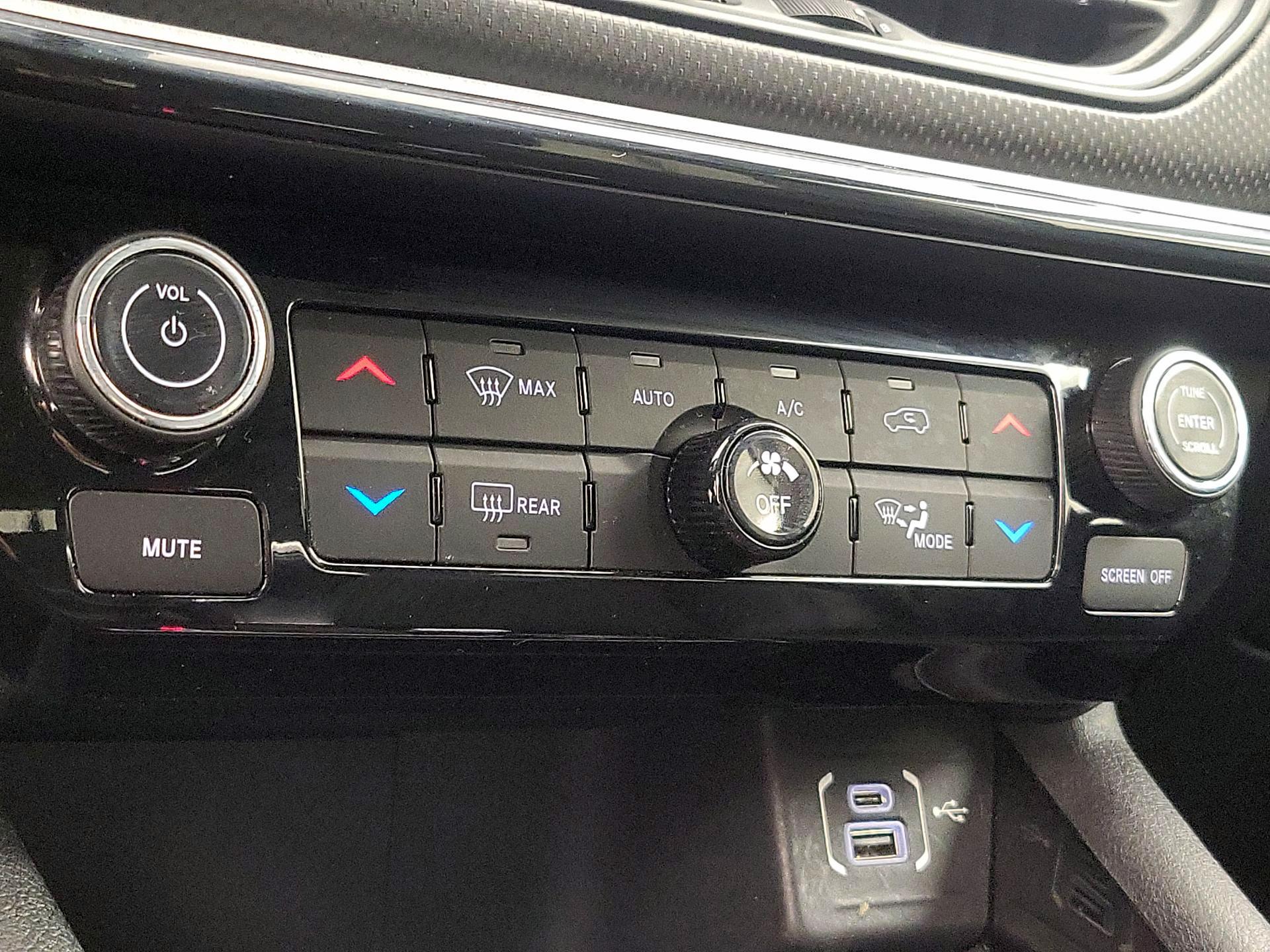 Thumbnail: 2022 Jeep Compass - 16