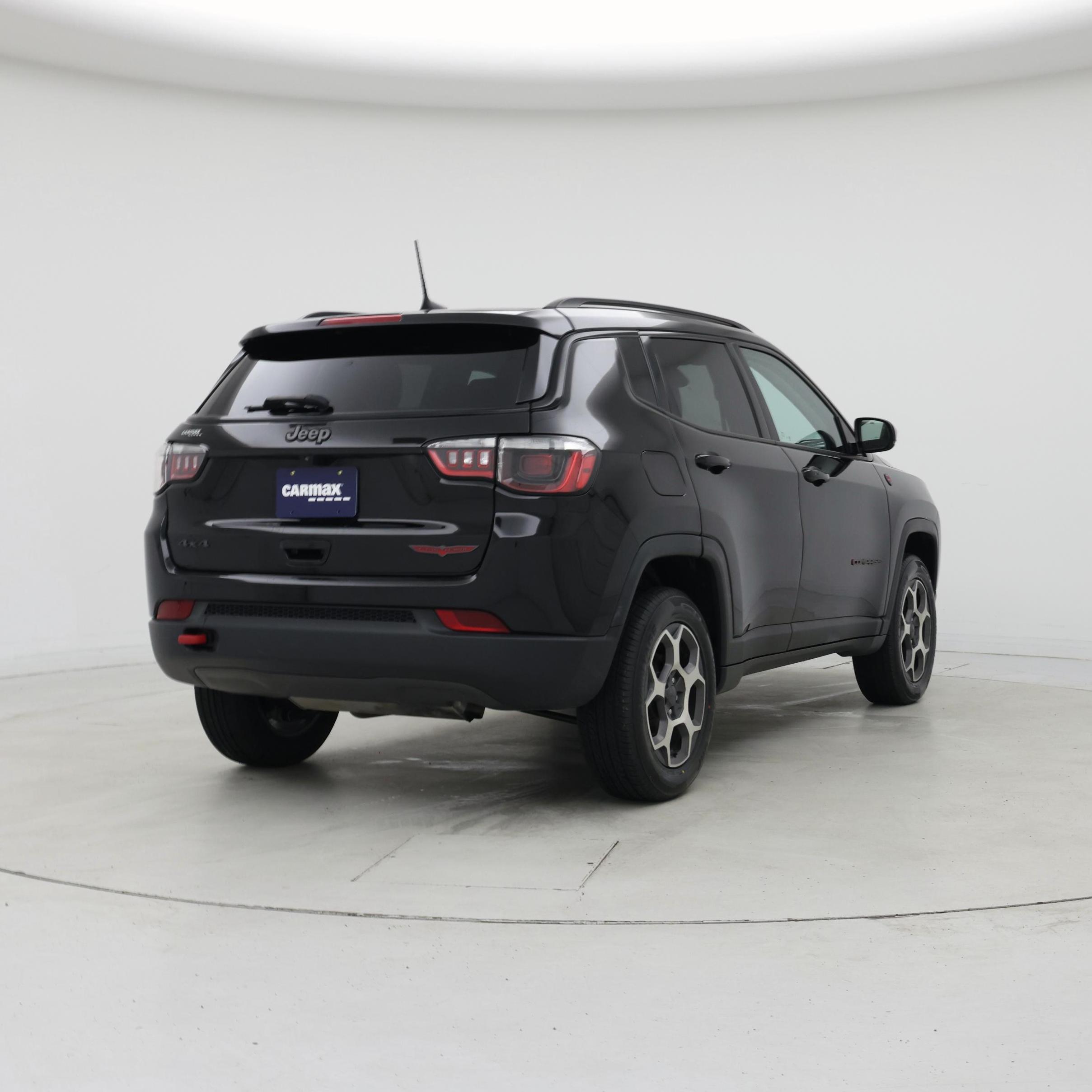 Thumbnail: 2022 Jeep Compass - 8