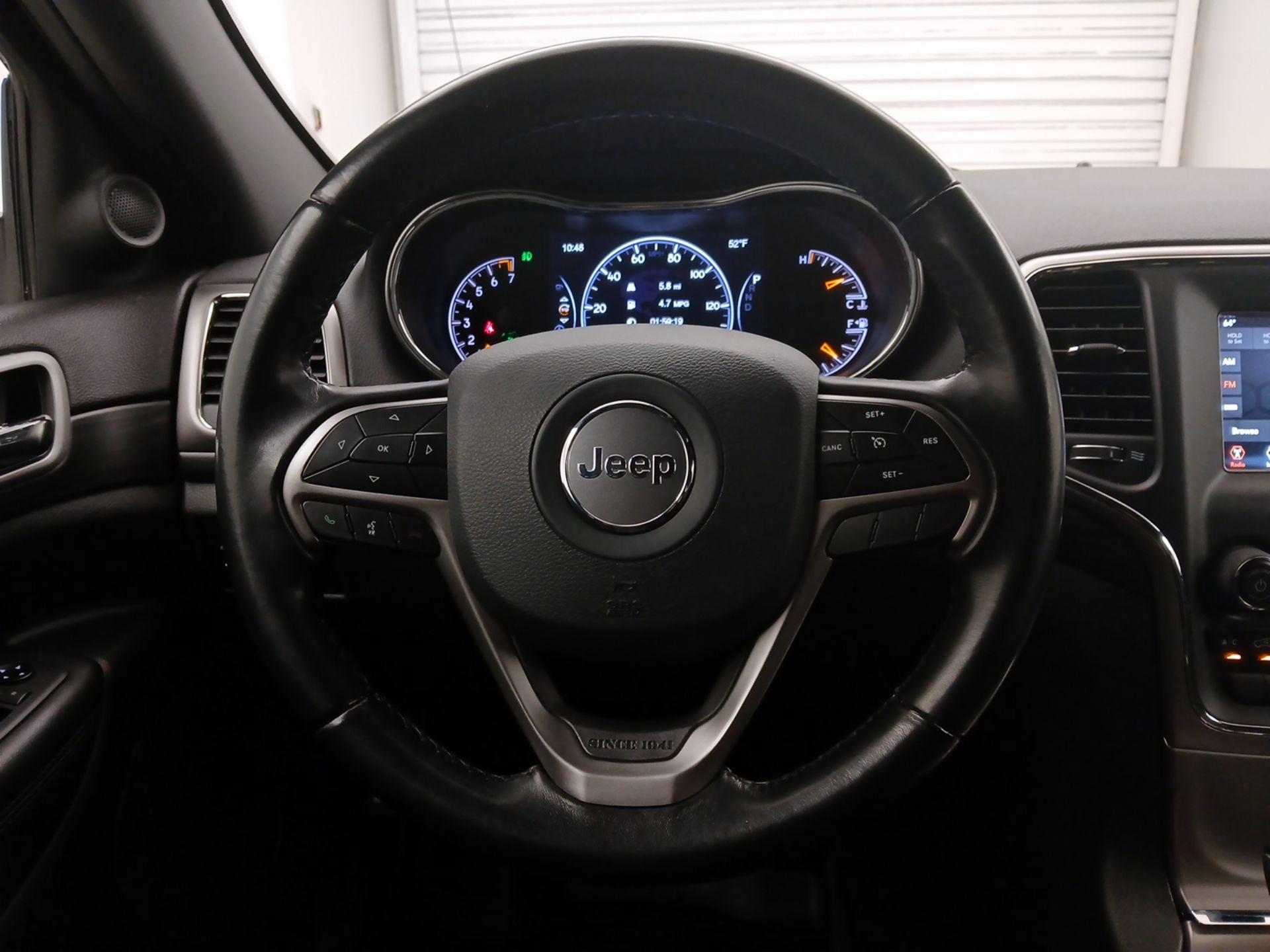 Thumbnail: 2021 Jeep Grand Cherokee - 10