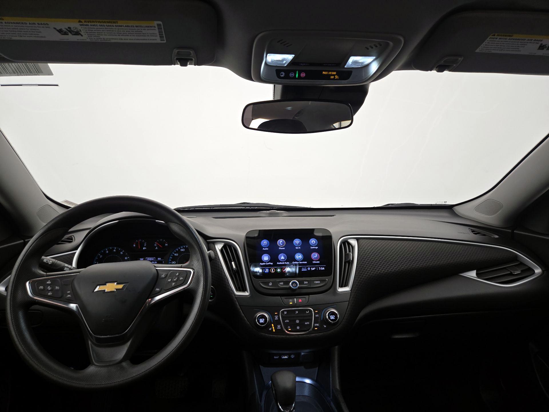 Thumbnail: 2023 Chevrolet Malibu - 9