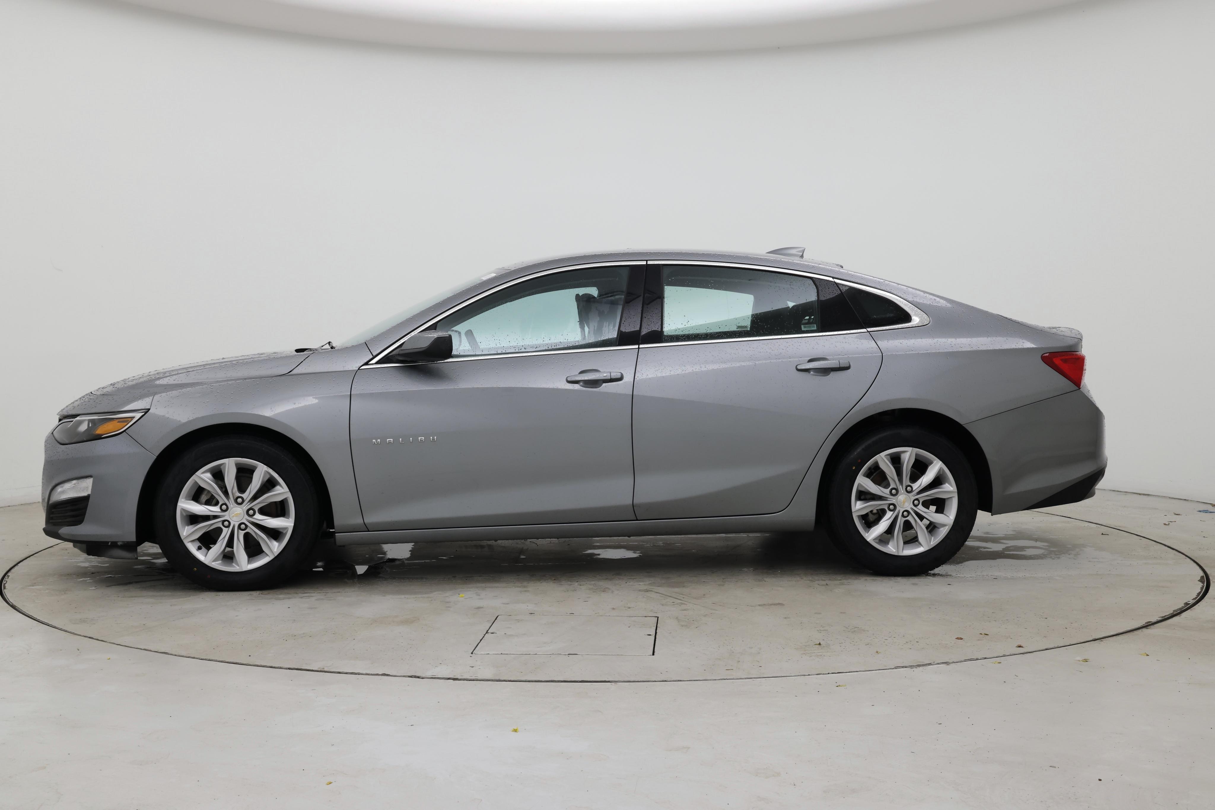 Thumbnail: 2023 Chevrolet Malibu - 3