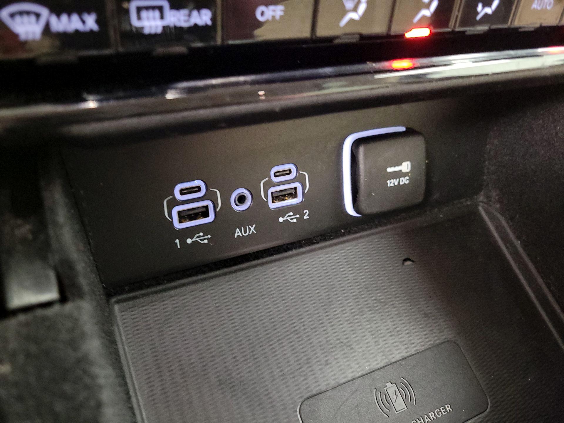 Thumbnail: 2022 Jeep Grand Cherokee - 19