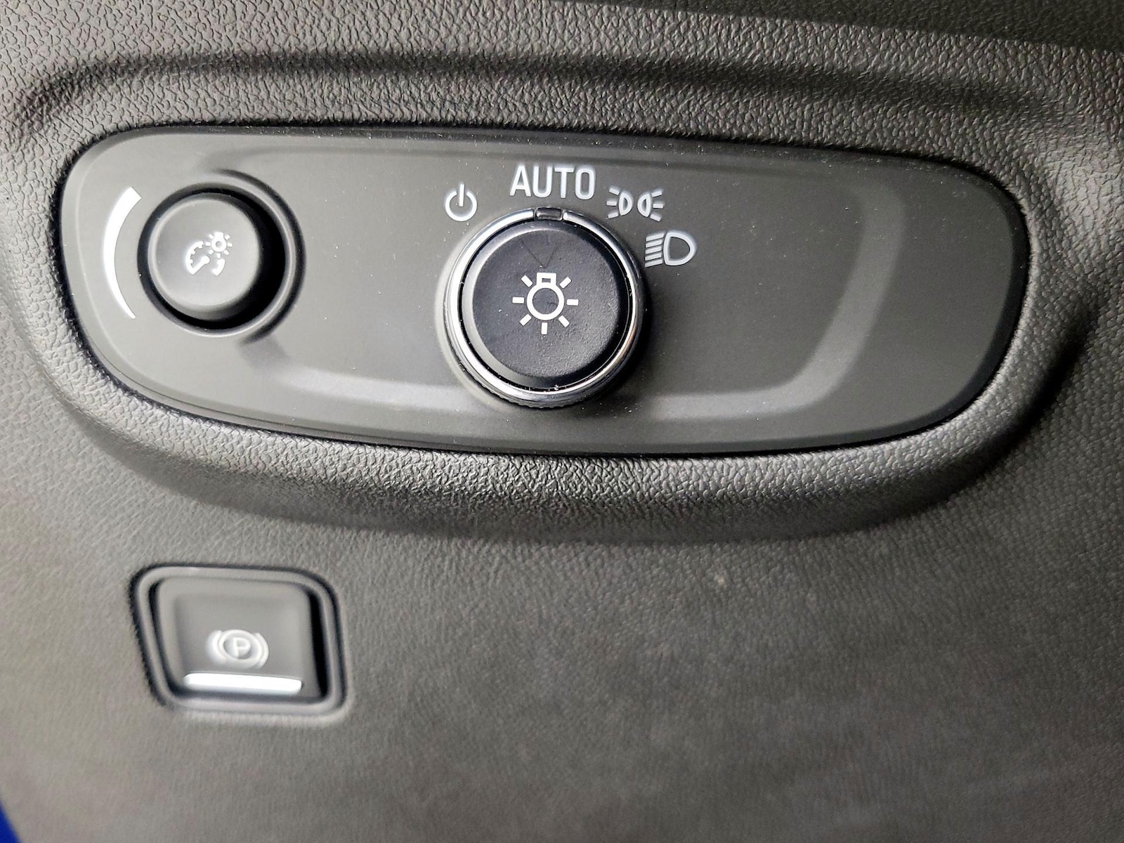 2022 GMC Terrain SLE - Photo 14