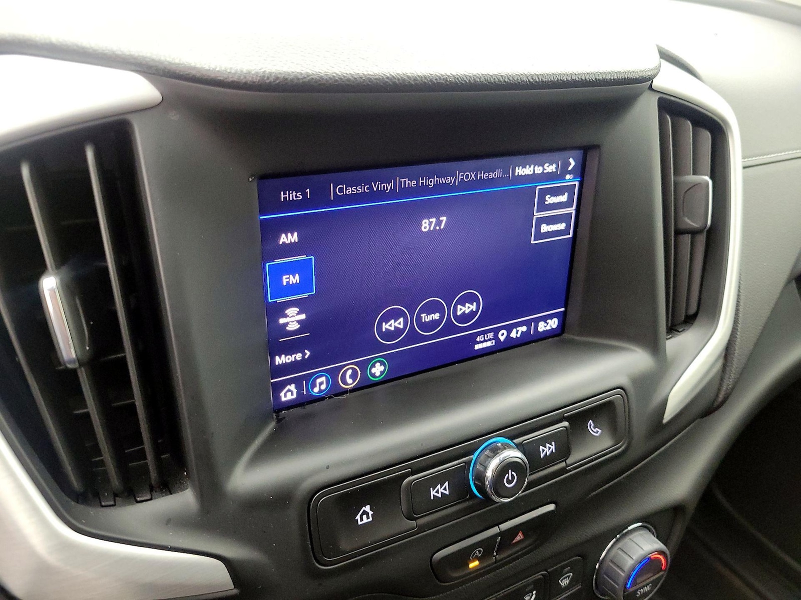 2022 GMC Terrain SLE - Photo 16
