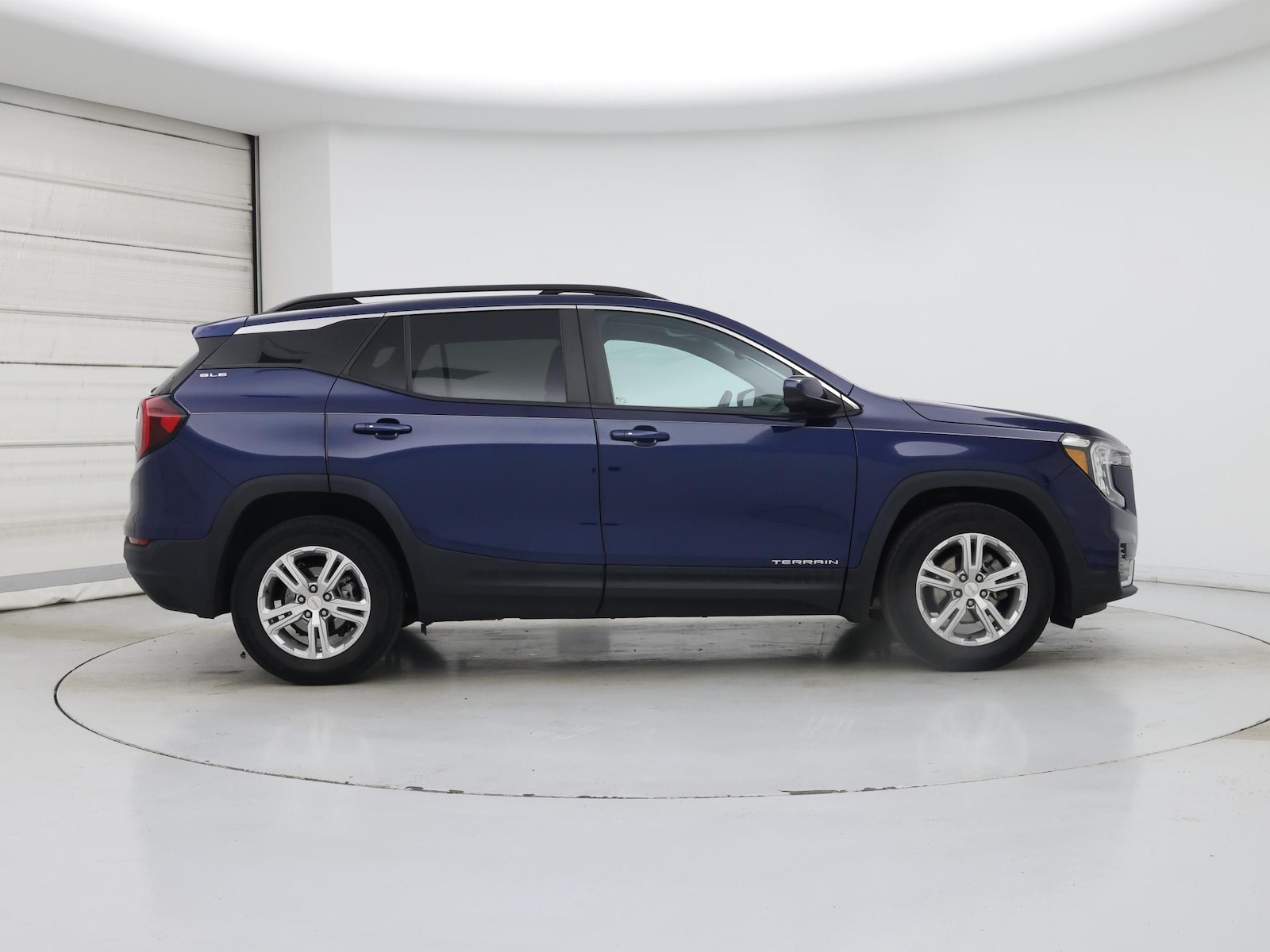 2022 GMC Terrain SLE - Photo 8