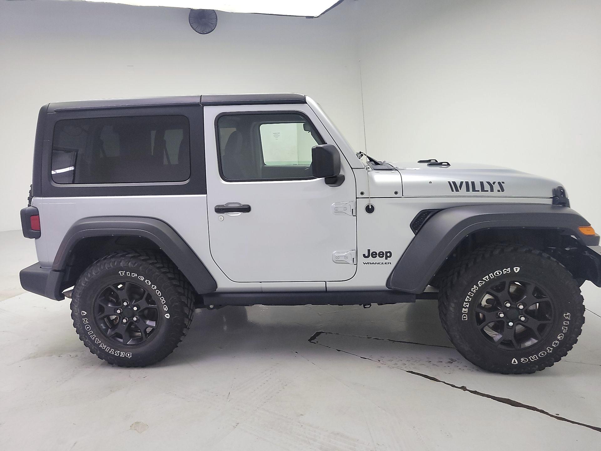 Thumbnail: 2022 Jeep Wrangler - 4