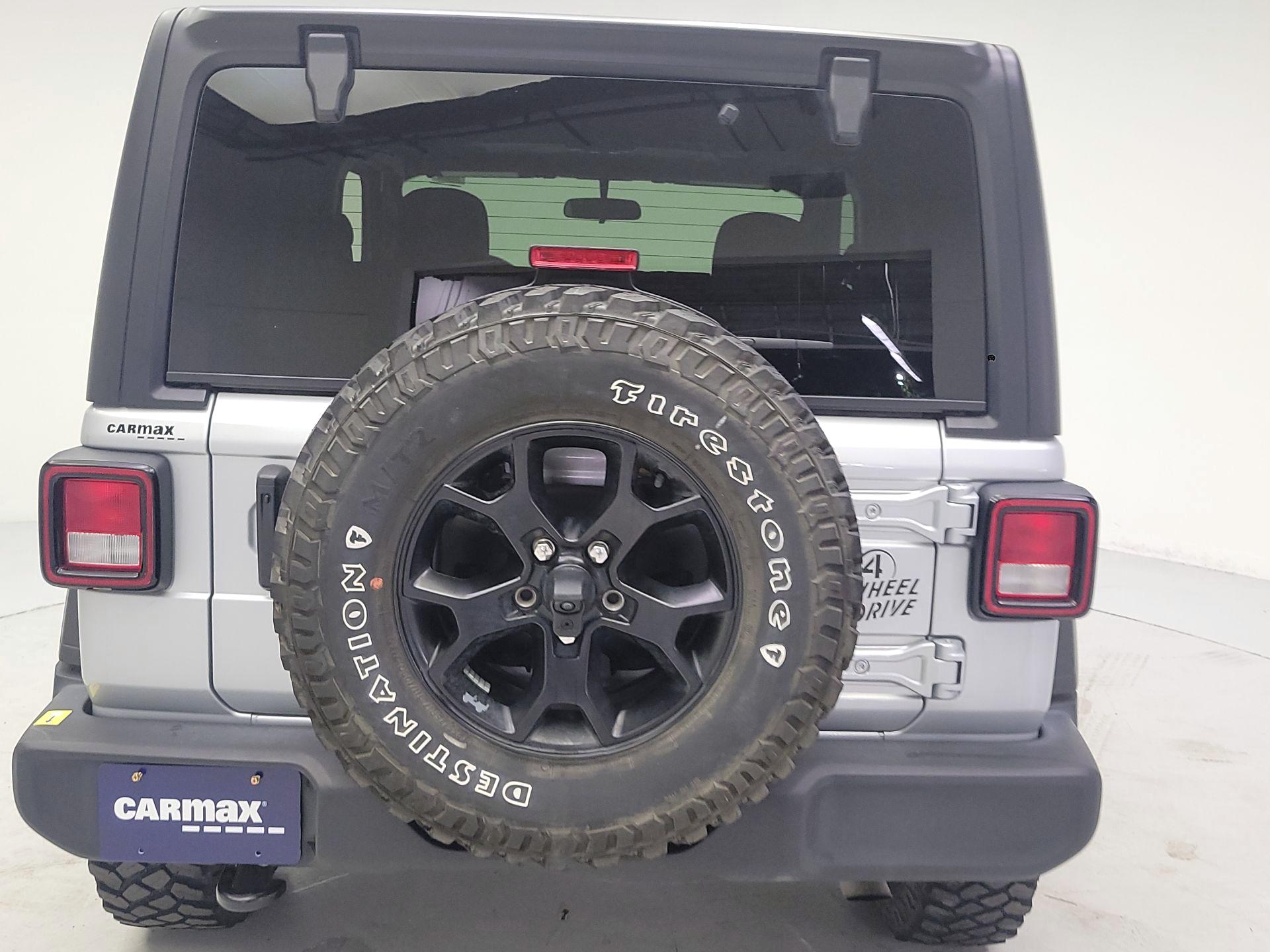Thumbnail: 2022 Jeep Wrangler - 6