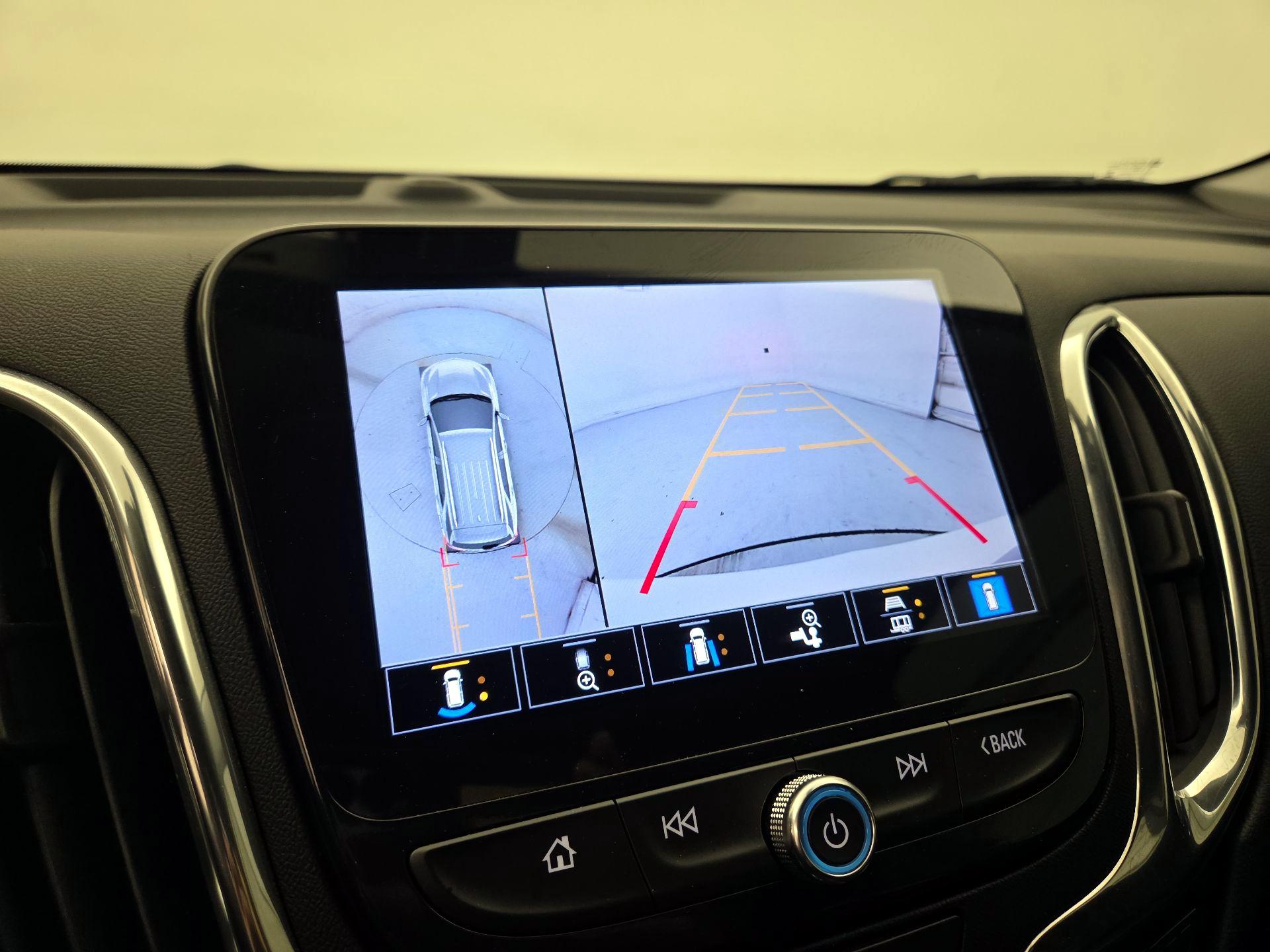 Thumbnail: 2023 Chevrolet Equinox - 14