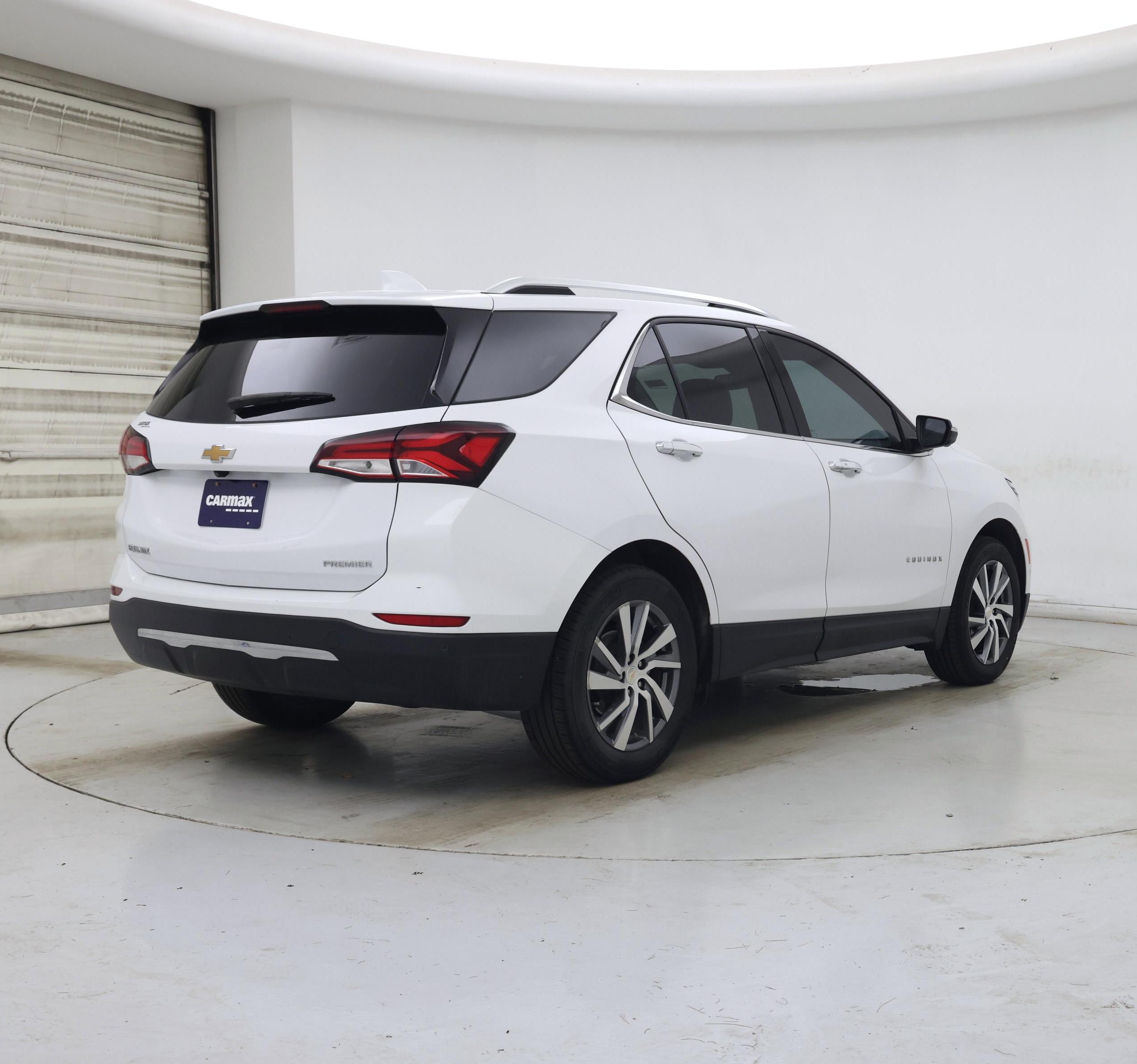 Thumbnail: 2023 Chevrolet Equinox - 8