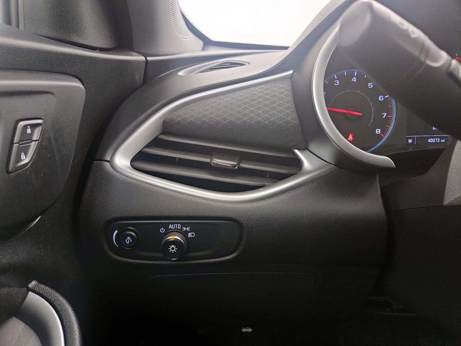 Thumbnail: 2023 Chevrolet Malibu - 13