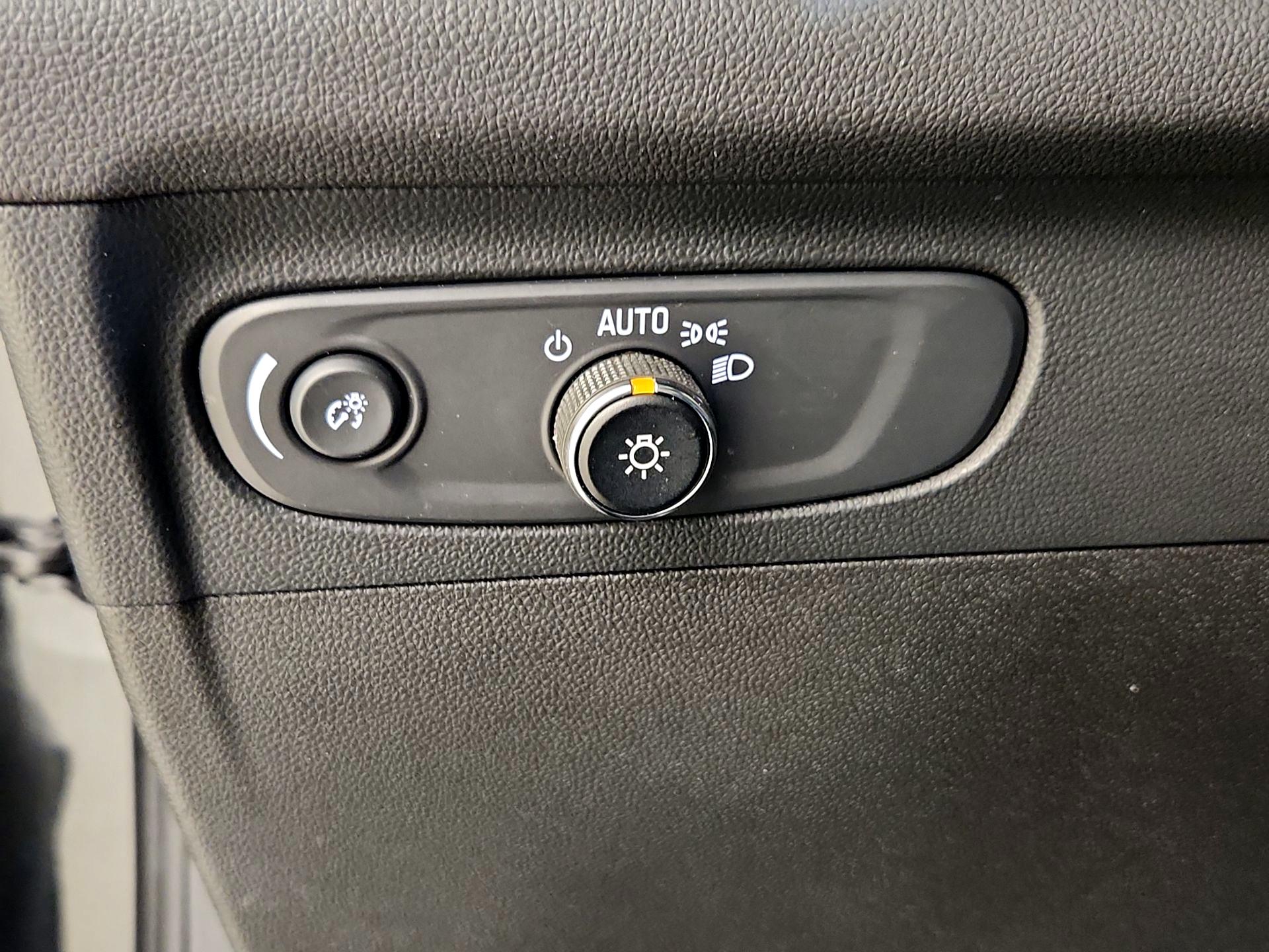 Thumbnail: 2022 Buick Envision - 11