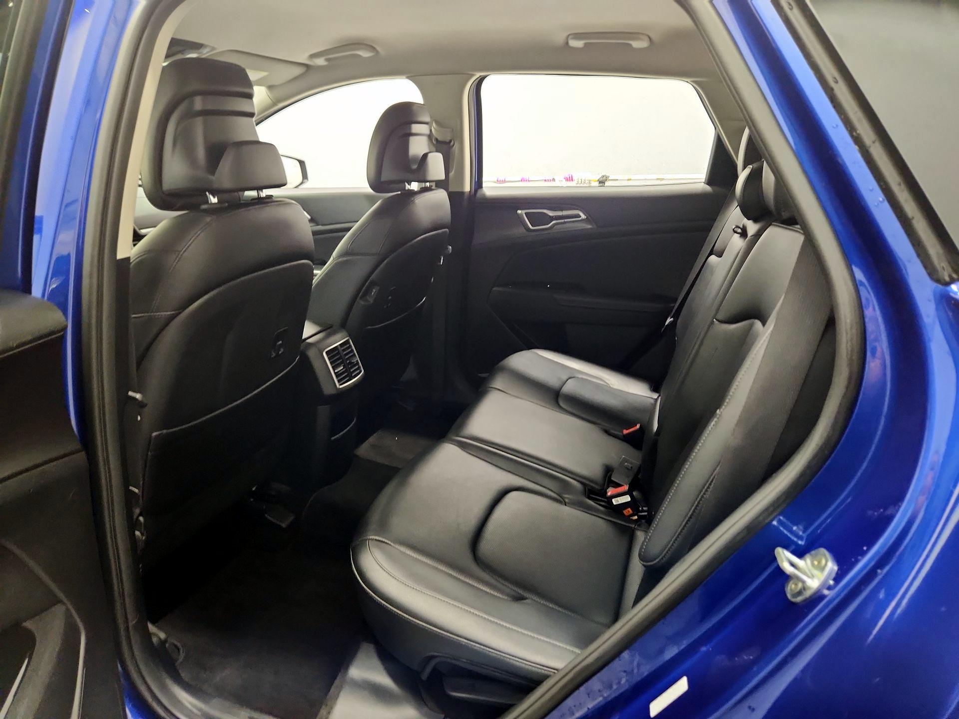 Thumbnail: 2023 Kia Sportage - 20