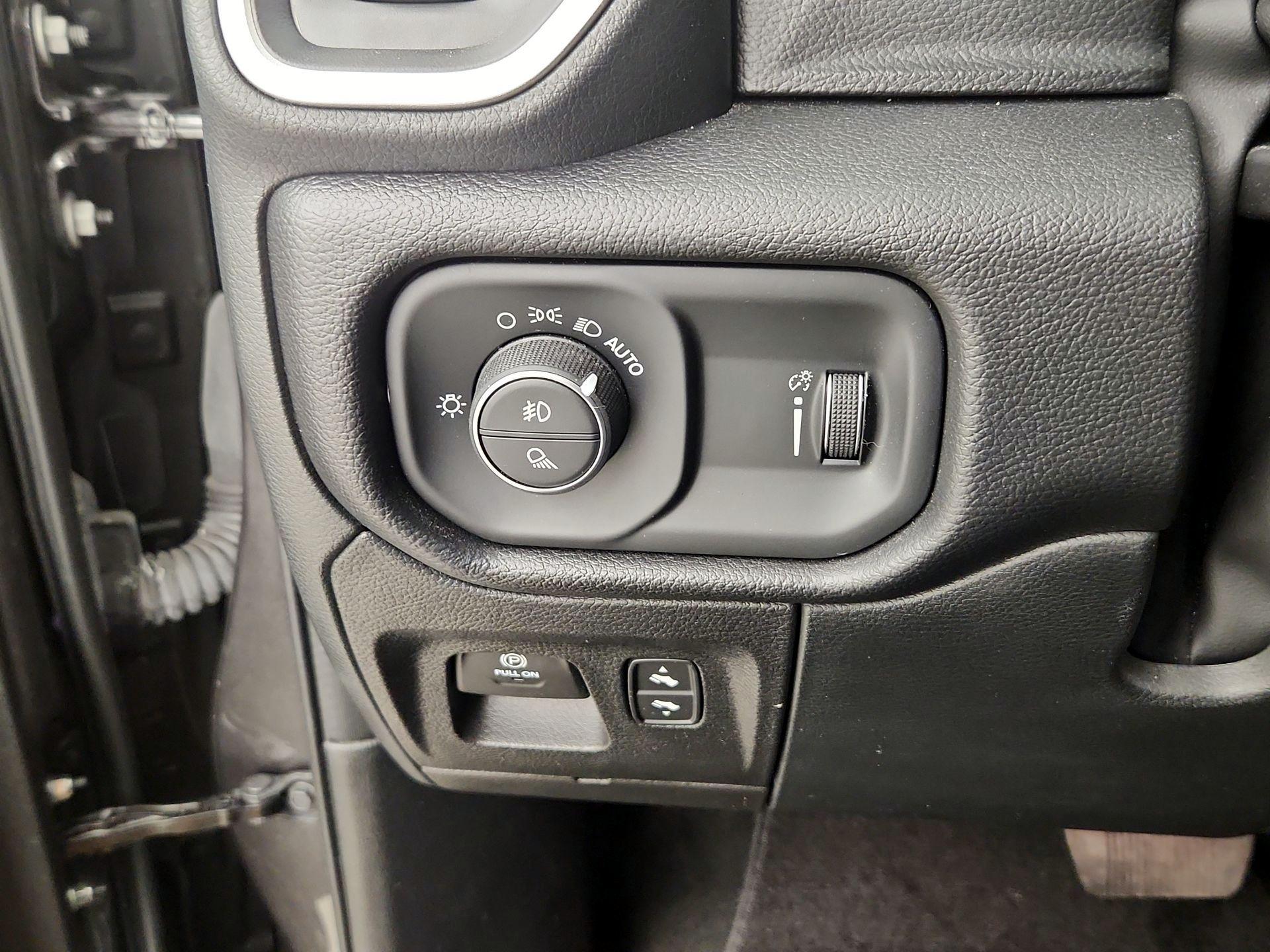 Thumbnail: 2022 RAM 1500 - 13