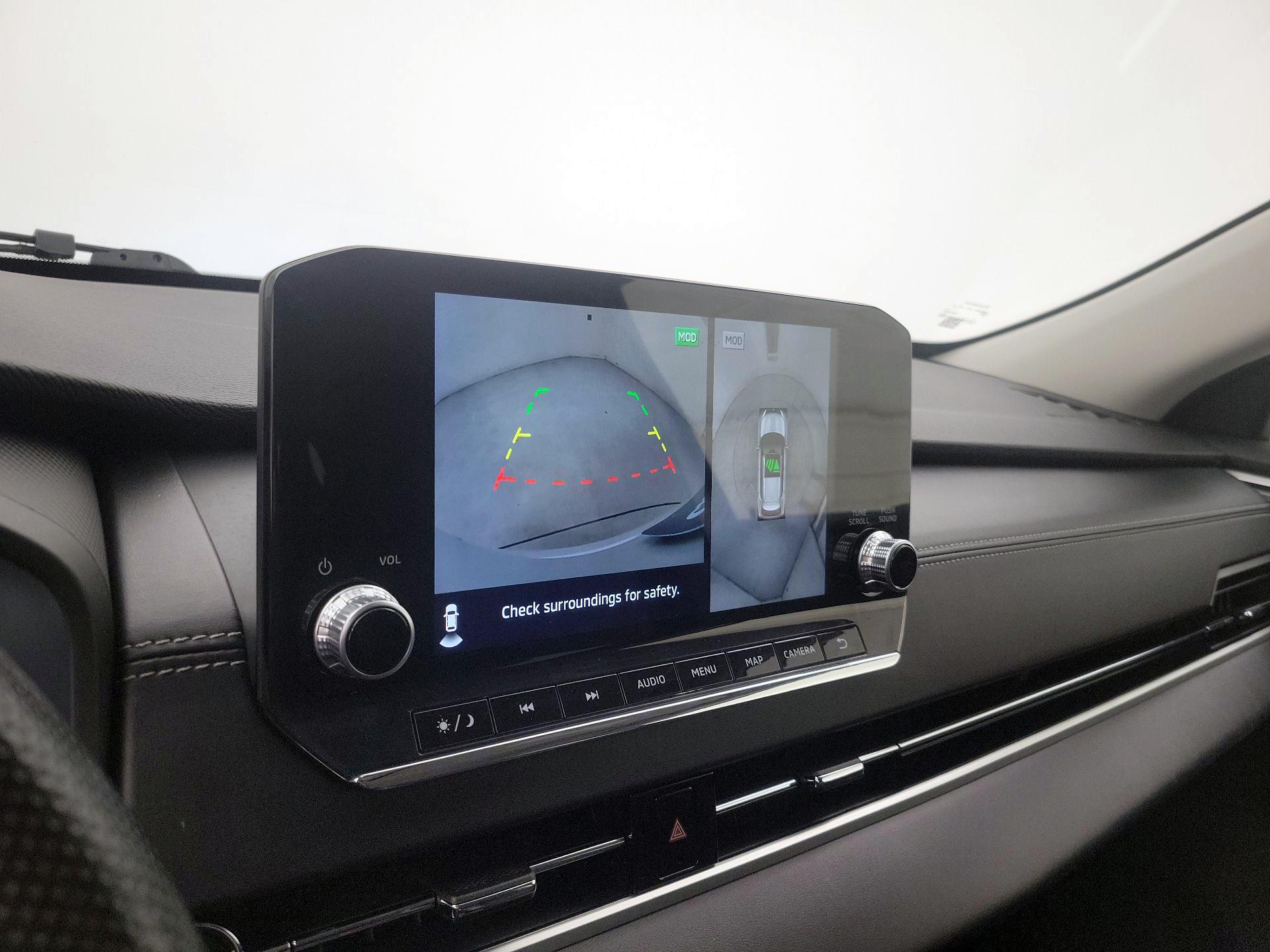 Thumbnail: 2022 Mitsubishi Outlander - 13