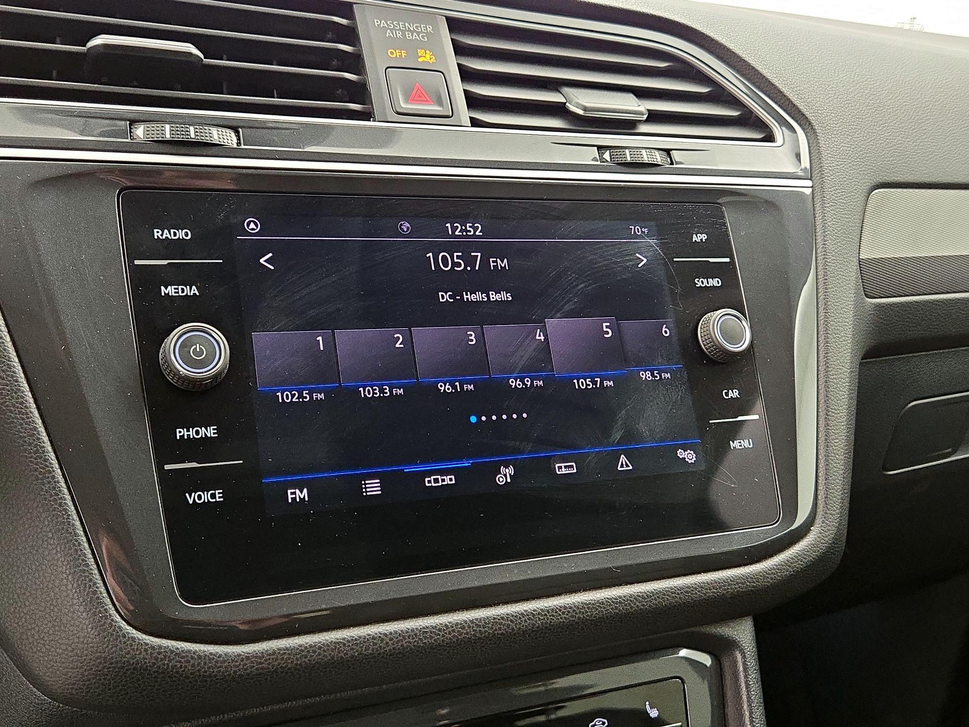 Thumbnail: 2024 Volkswagen Tiguan - 15