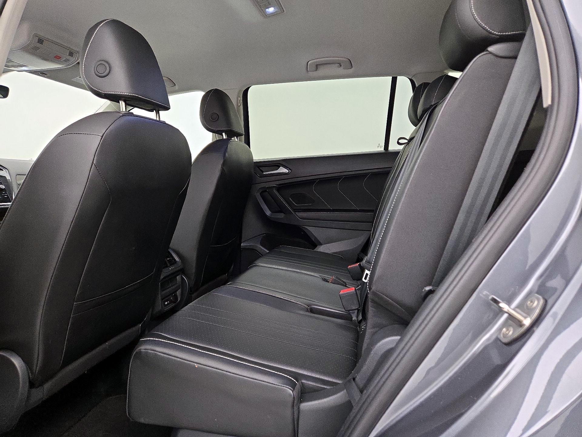 Thumbnail: 2024 Volkswagen Tiguan - 19