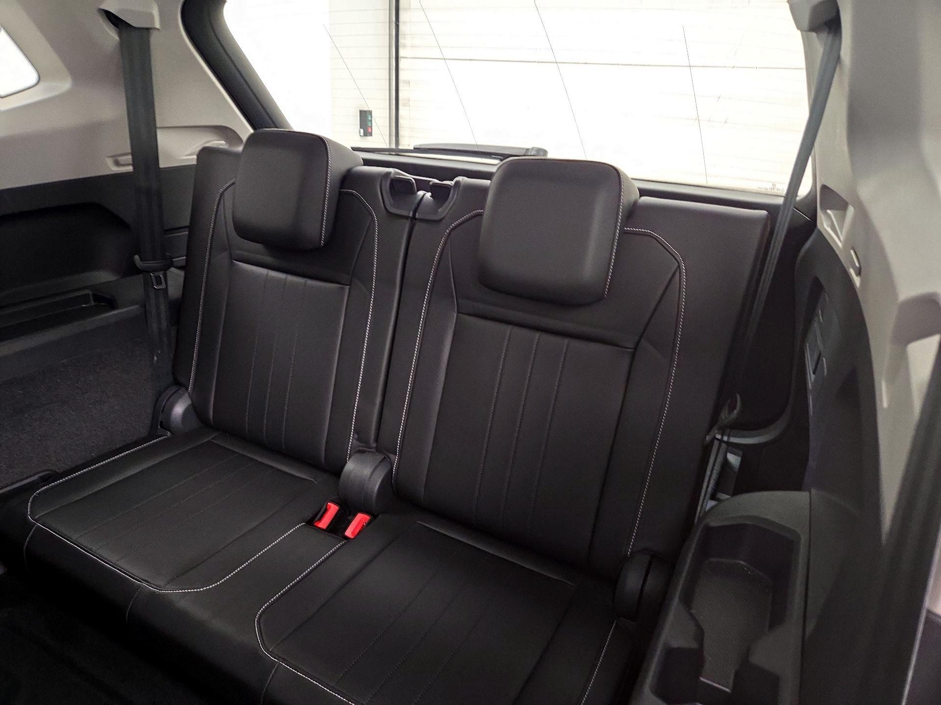 Thumbnail: 2024 Volkswagen Tiguan - 20