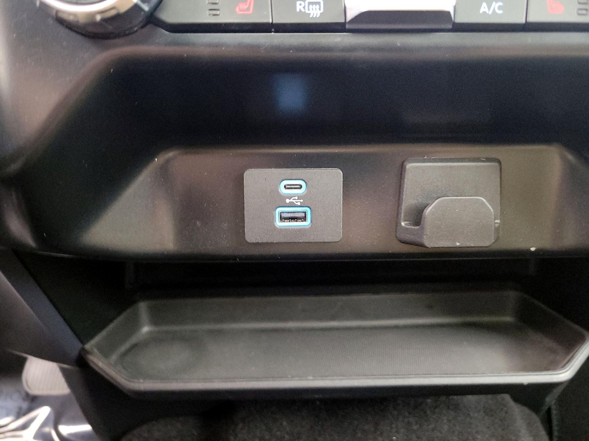 Thumbnail: 2023 Ford F-150 - 19