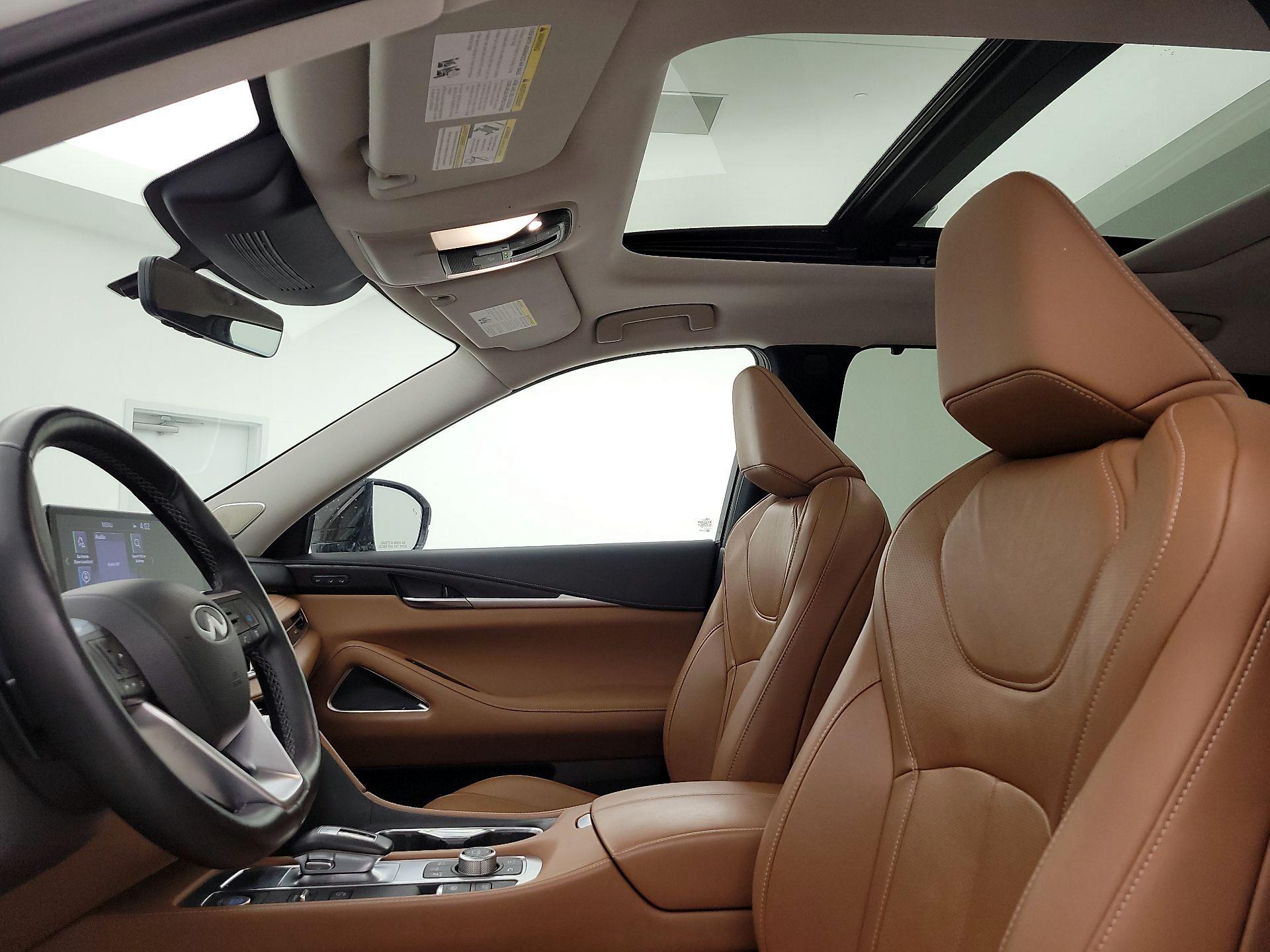 Thumbnail: 2023 INFINITI QX60 - 20