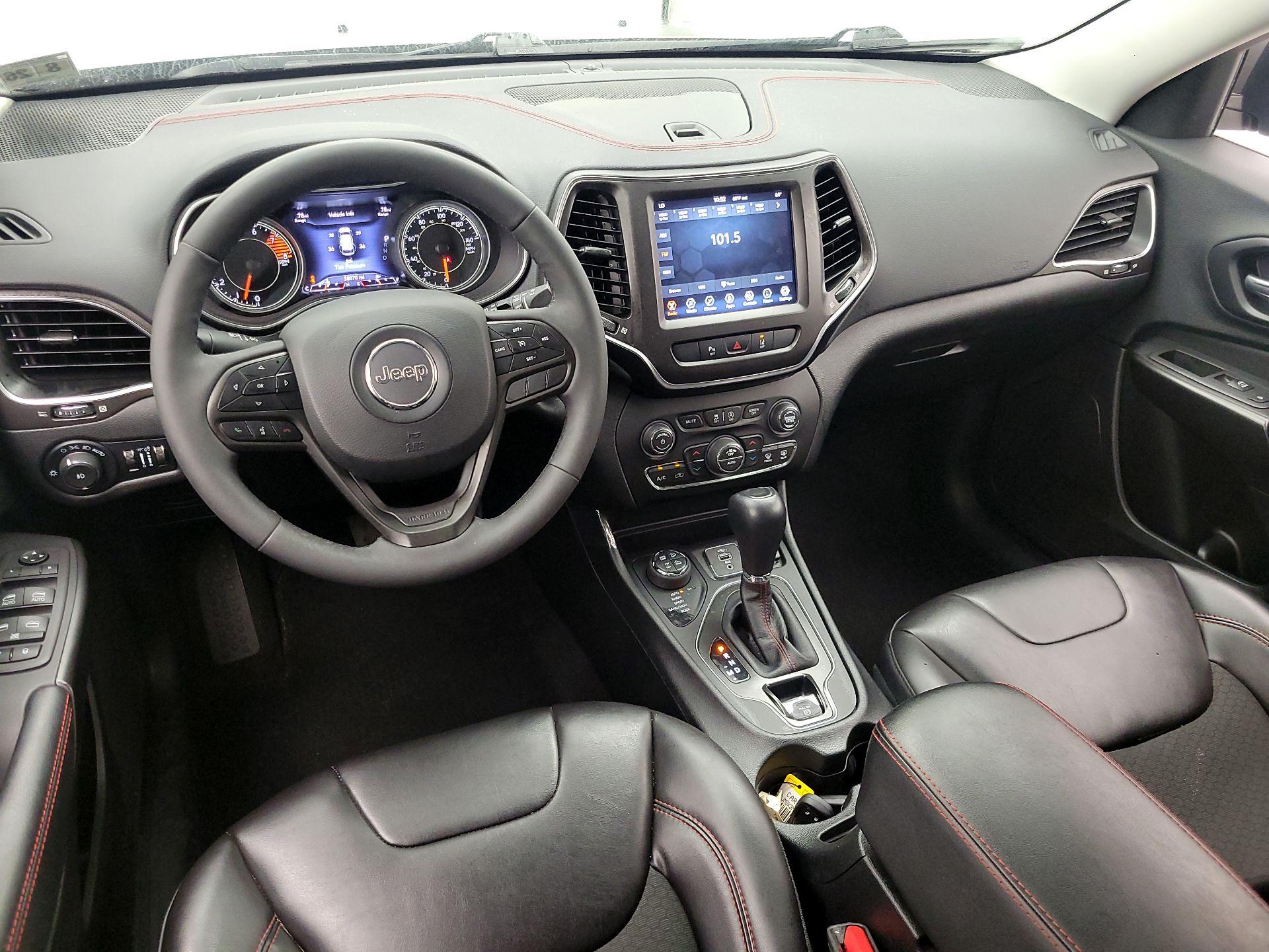 Thumbnail: 2021 Jeep Cherokee - 9