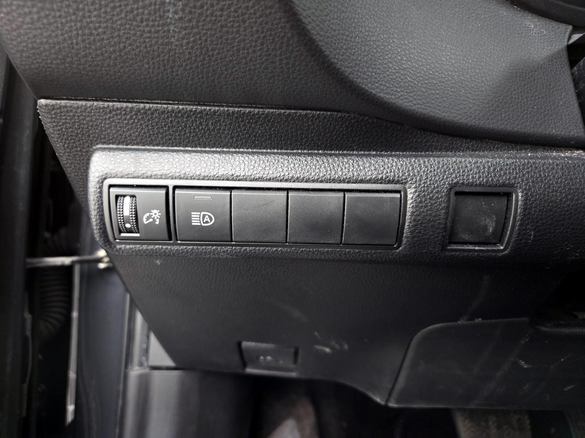 Thumbnail: 2023 Toyota Corolla - 13