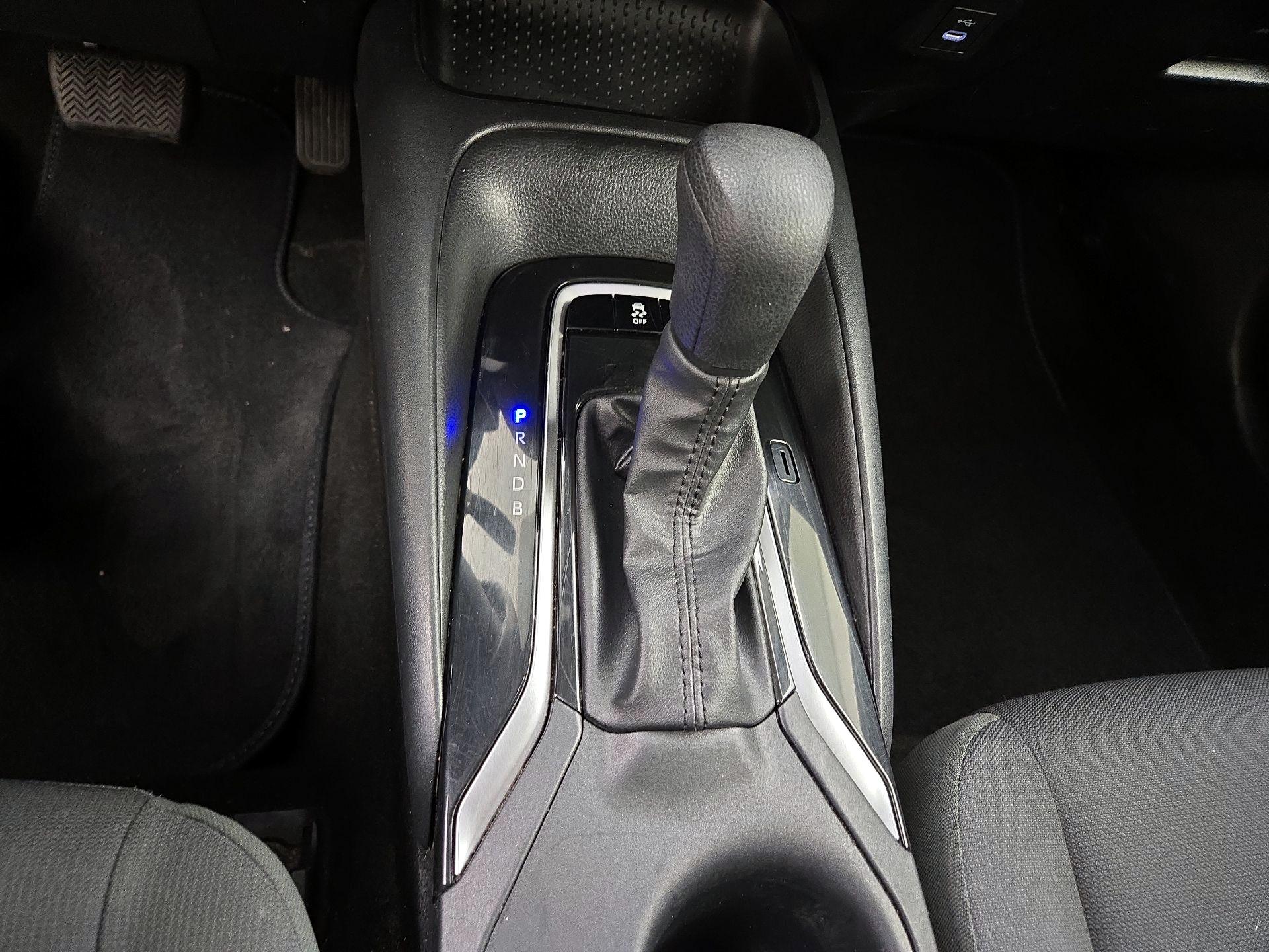 Thumbnail: 2023 Toyota Corolla - 17