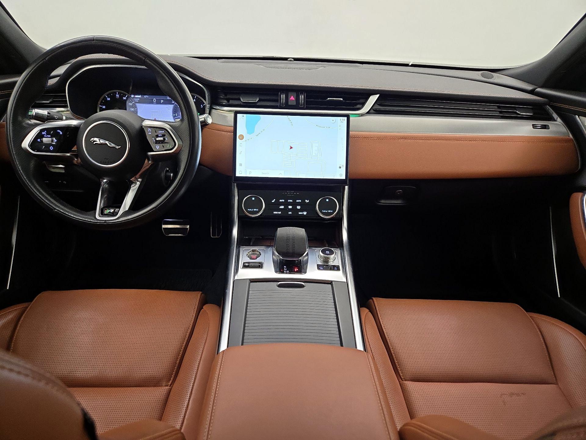 Thumbnail: 2022 Jaguar XF - 9