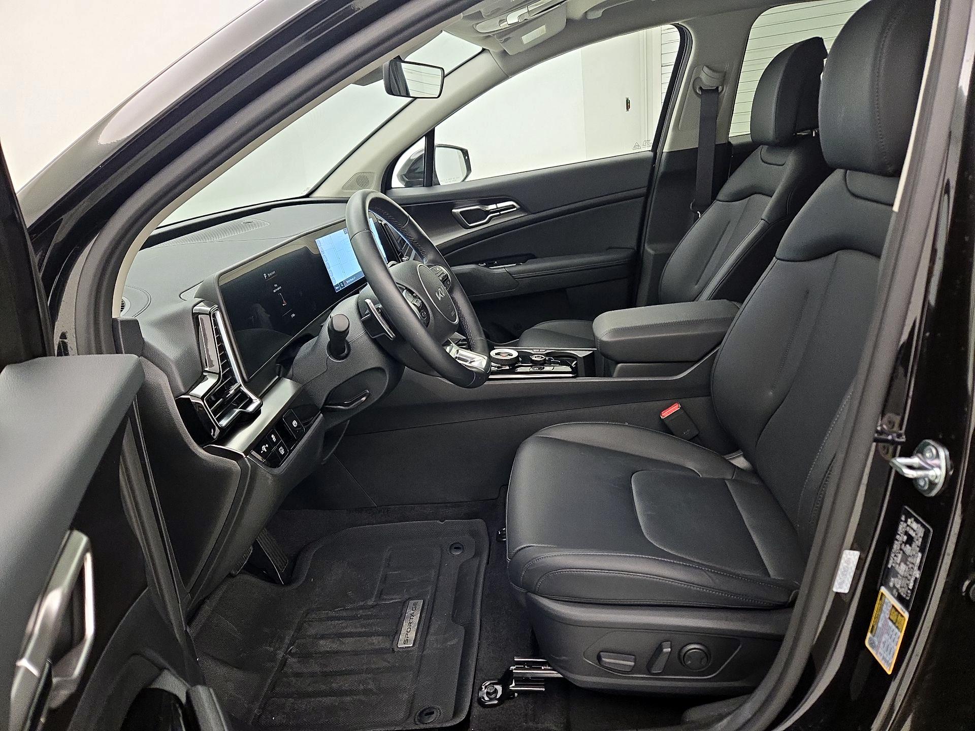 Thumbnail: 2025 Kia Sportage - 11