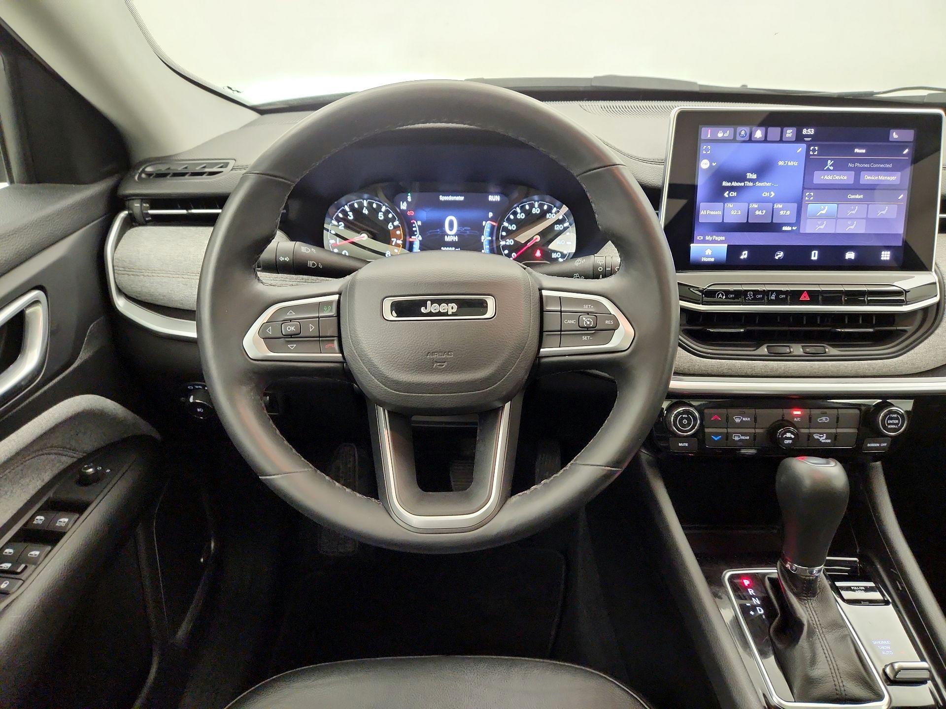 Thumbnail: 2022 Jeep Compass - 10