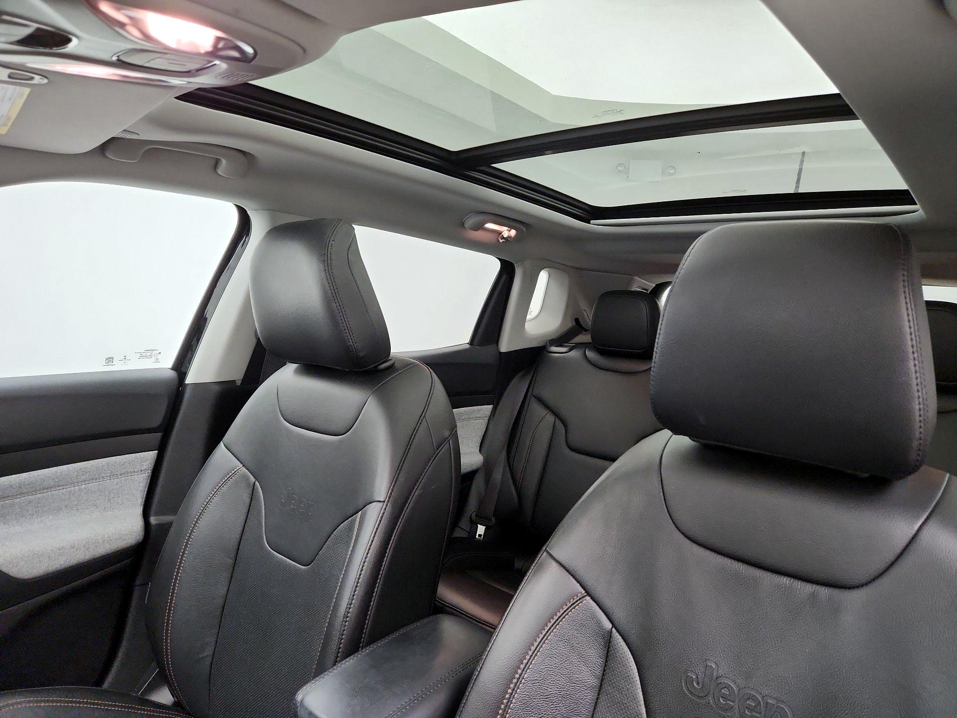 Thumbnail: 2022 Jeep Compass - 19