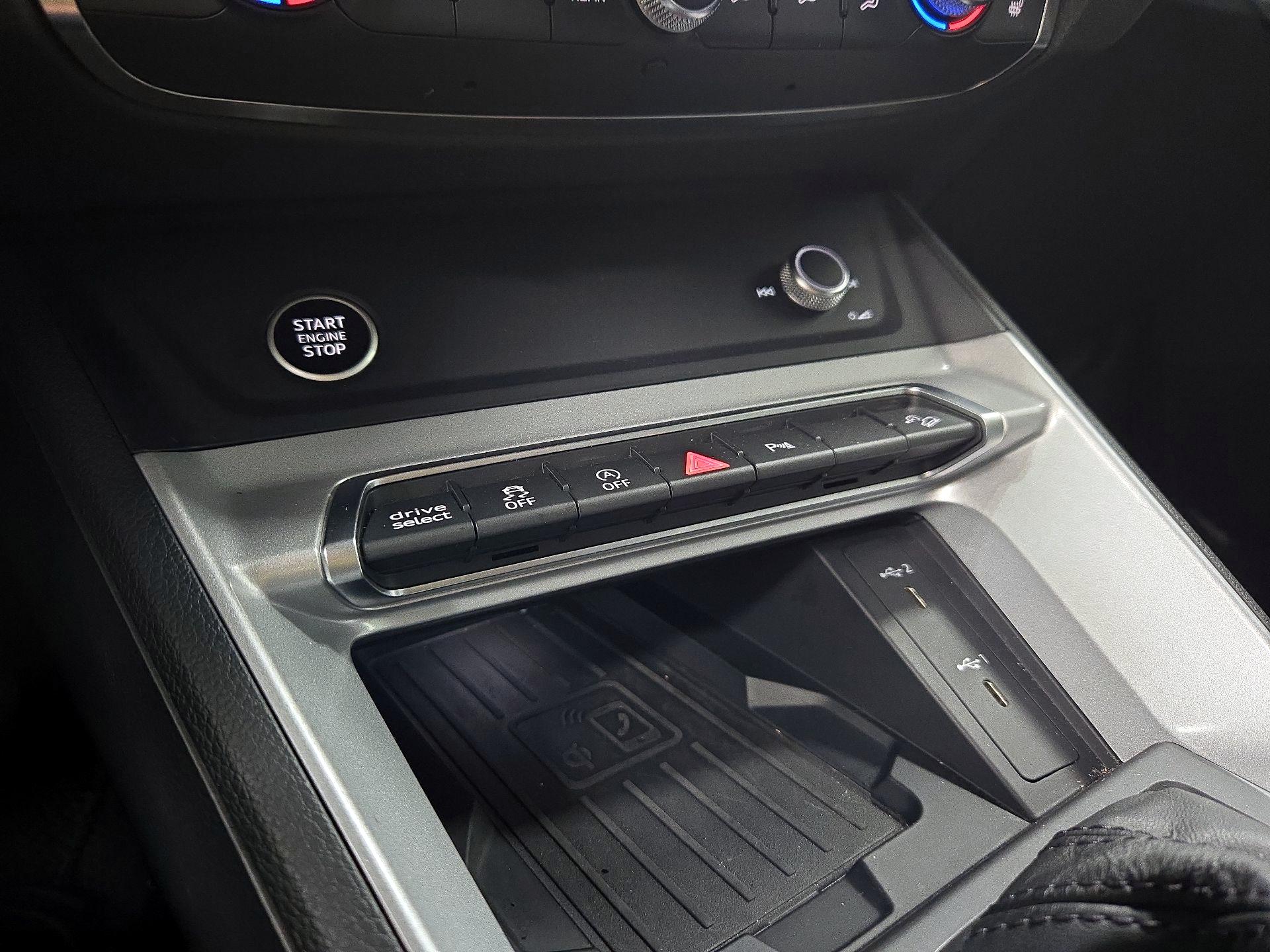 Thumbnail: 2024 Audi Q3 - 18