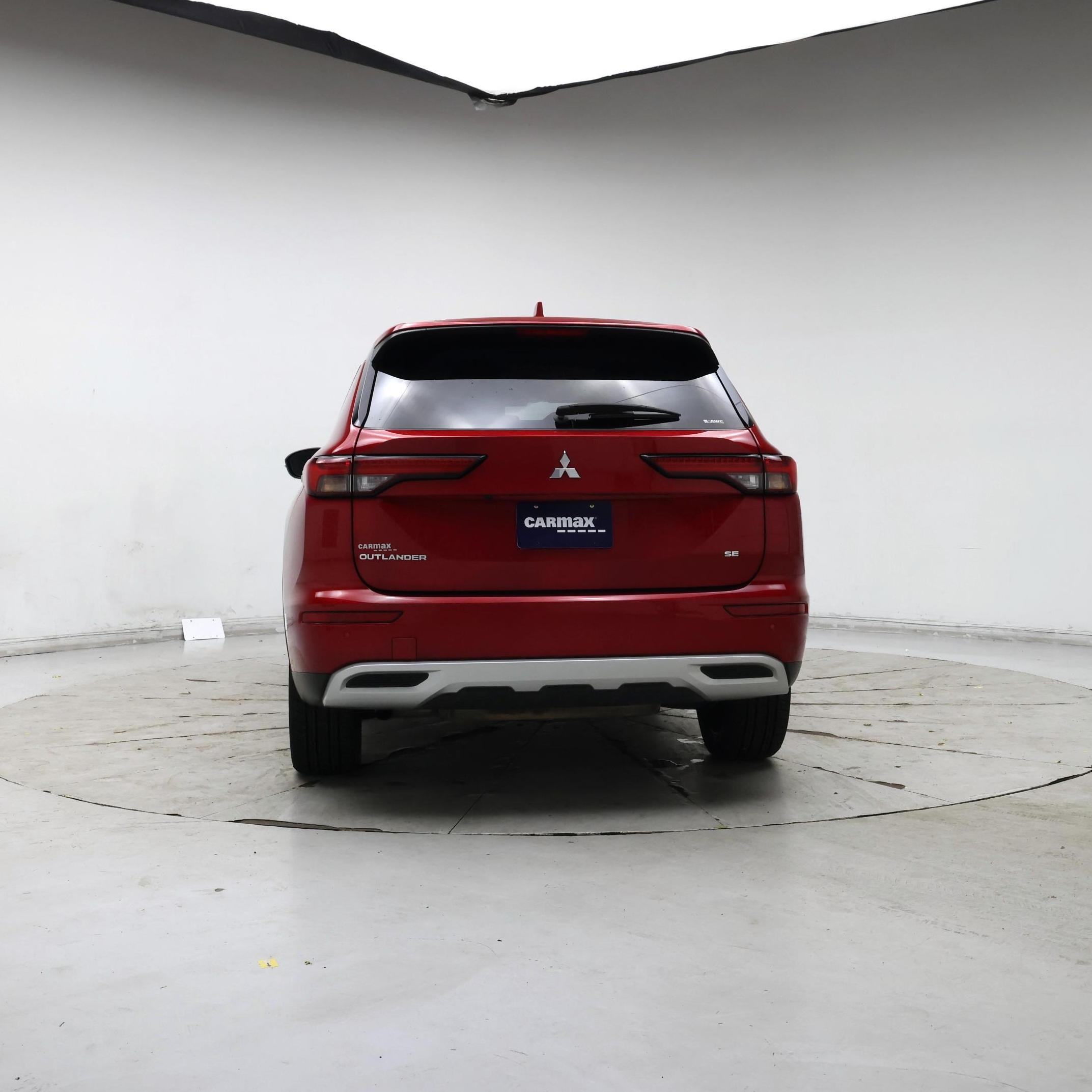 Thumbnail: 2024 Mitsubishi Outlander - 6