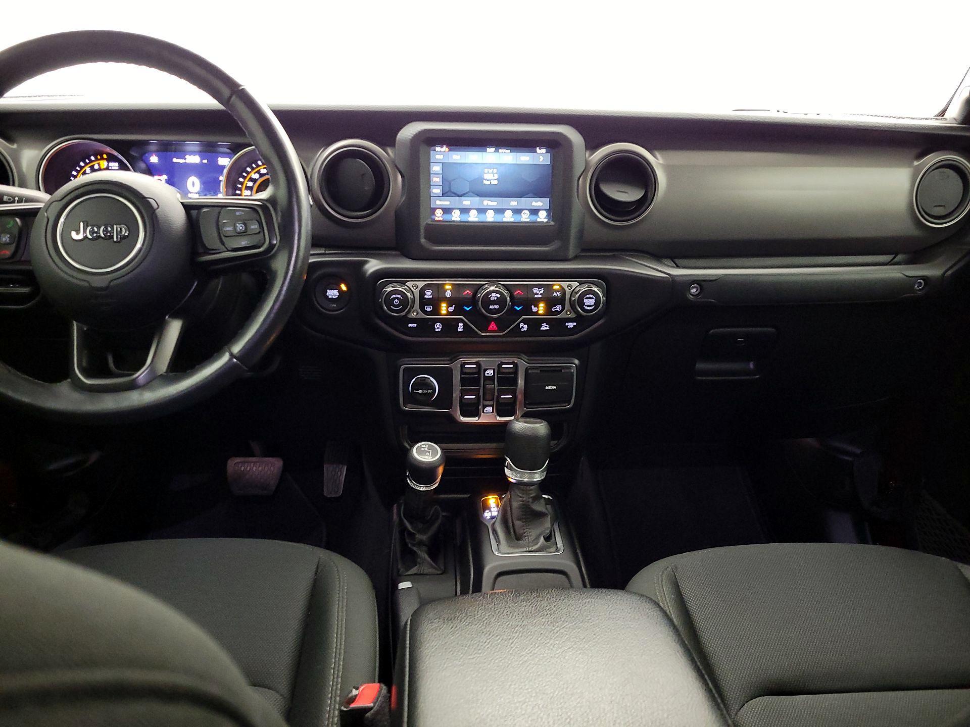 Thumbnail: 2021 Jeep Gladiator - 9