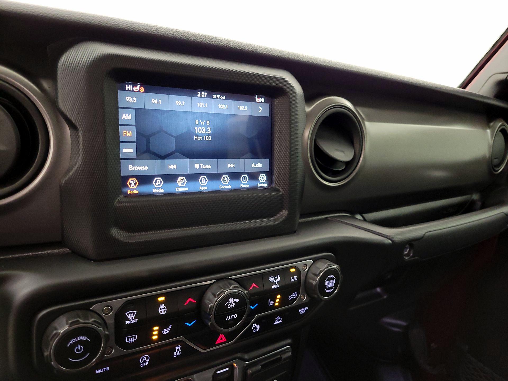 Thumbnail: 2021 Jeep Gladiator - 15