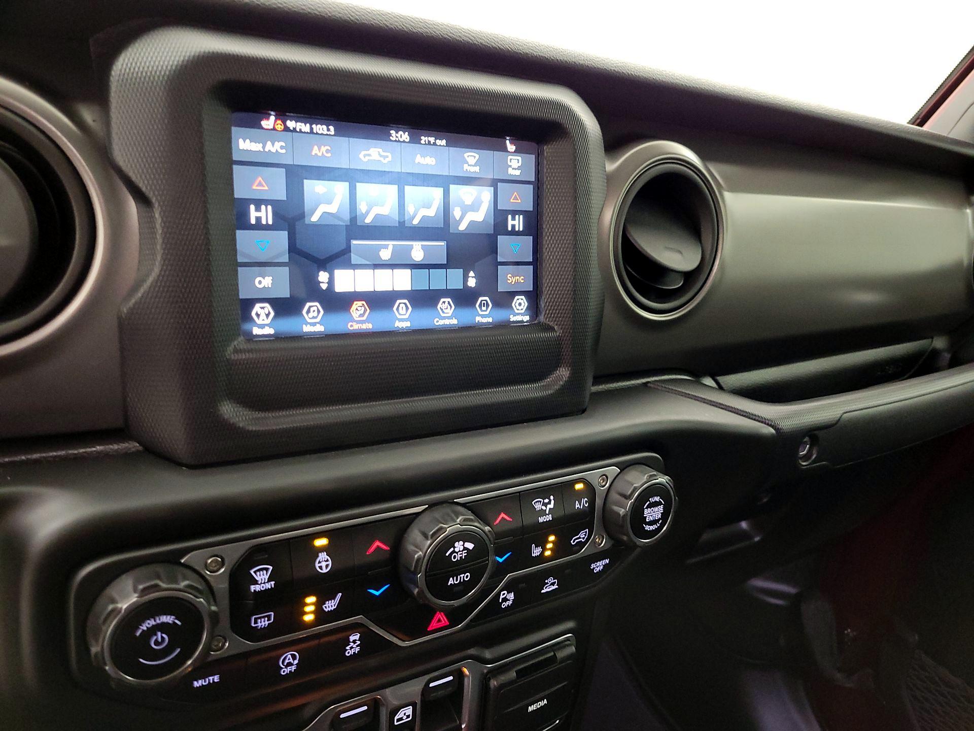 Thumbnail: 2021 Jeep Gladiator - 16