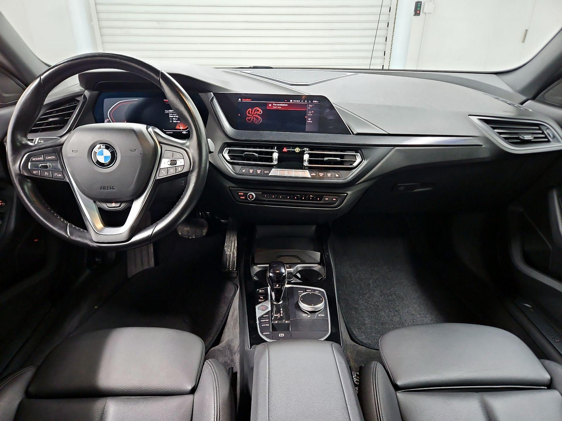 Thumbnail: 2024 BMW 2 Series - 9