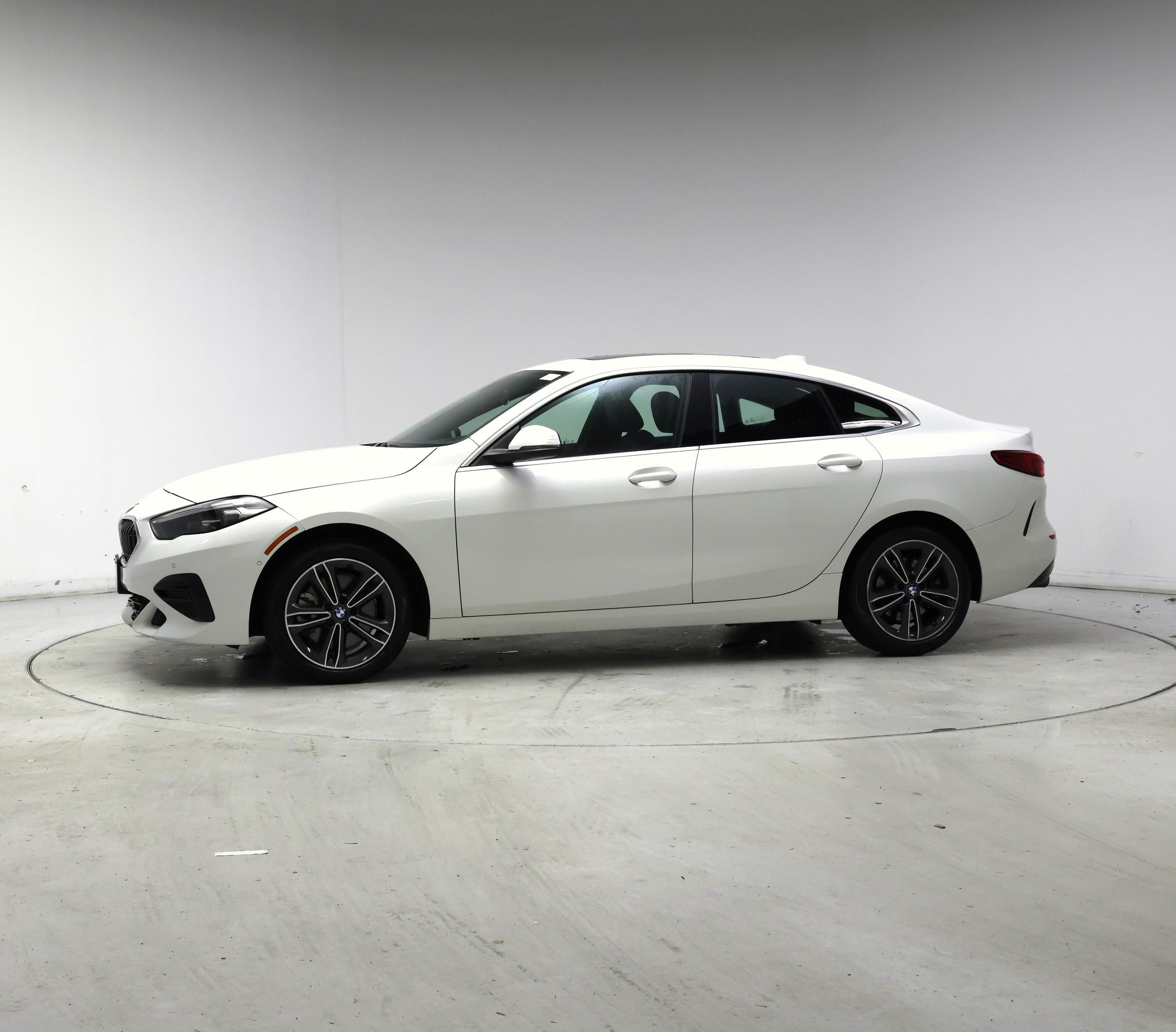 Thumbnail: 2024 BMW 2 Series - 3