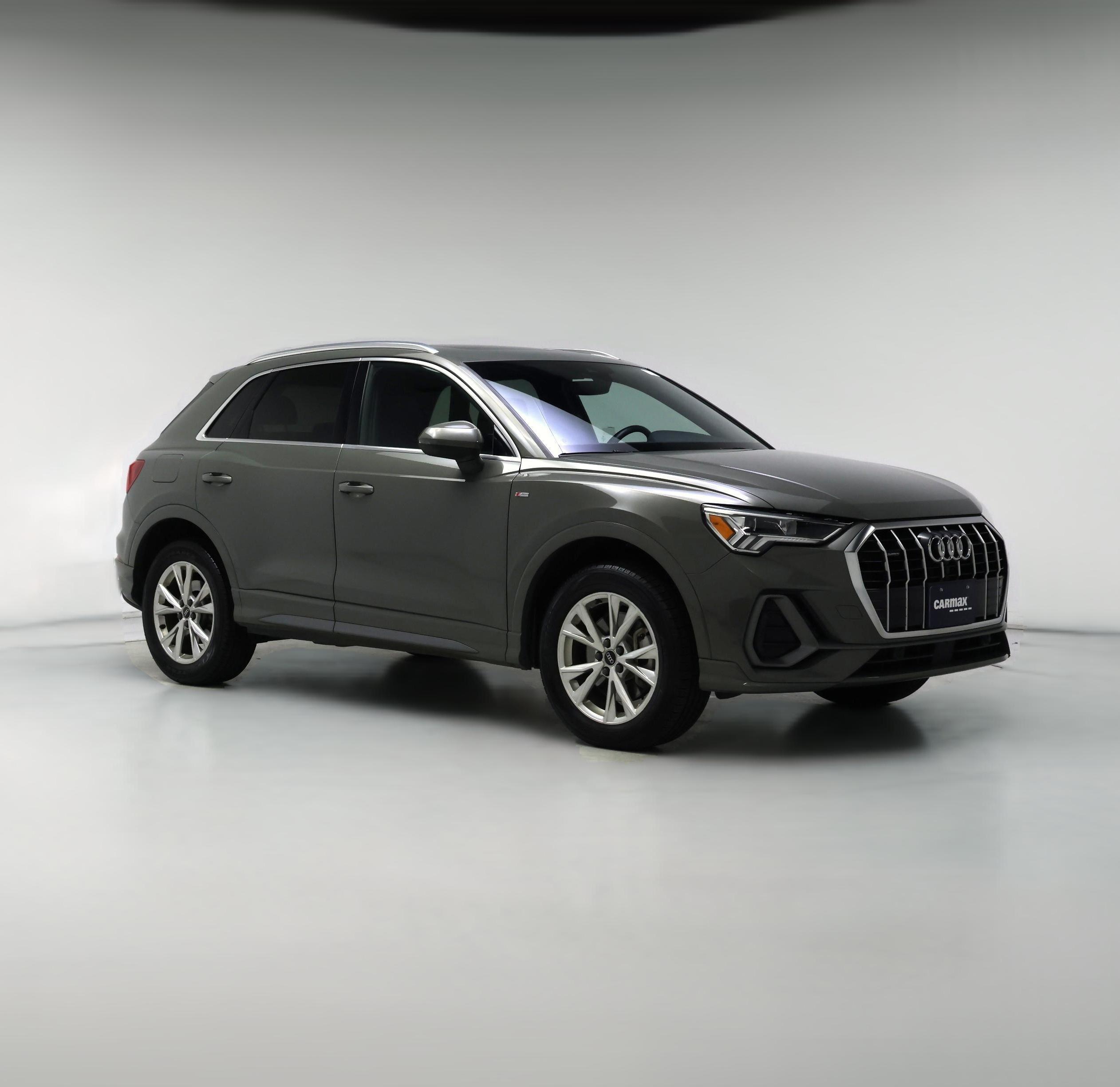 Thumbnail: 2023 Audi Q3 - 1