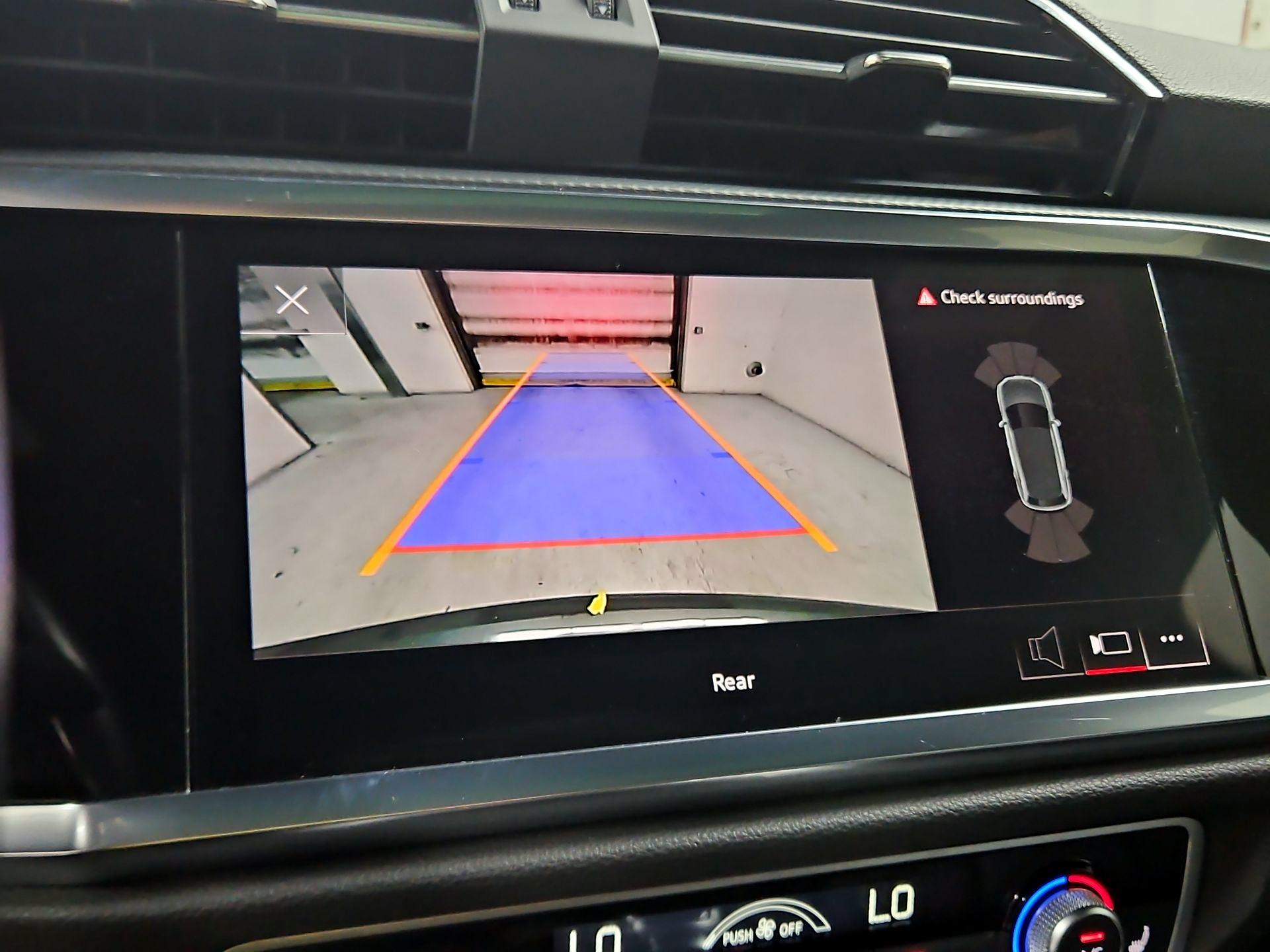 Thumbnail: 2023 Audi Q3 - 14