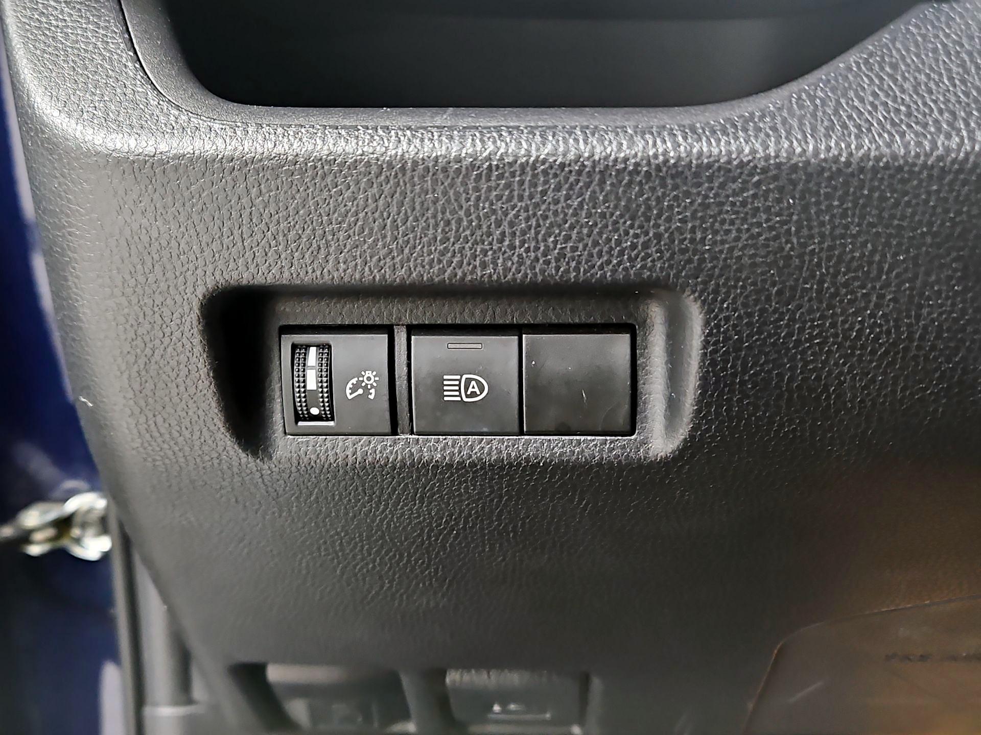 Thumbnail: 2023 Toyota RAV4 - 13